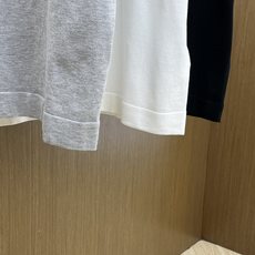 新品 Mon 🔥🔥春夏新品针织翻领Polo衫,进口纱线针织面料,手感柔软。胸前图案采用立体刺绣工艺,正面 新品 Mon 🔥🔥春夏新品针织翻领Polo衫,进口纱线针织面料,手感柔软。胸前图案采用立体刺绣工艺,正面