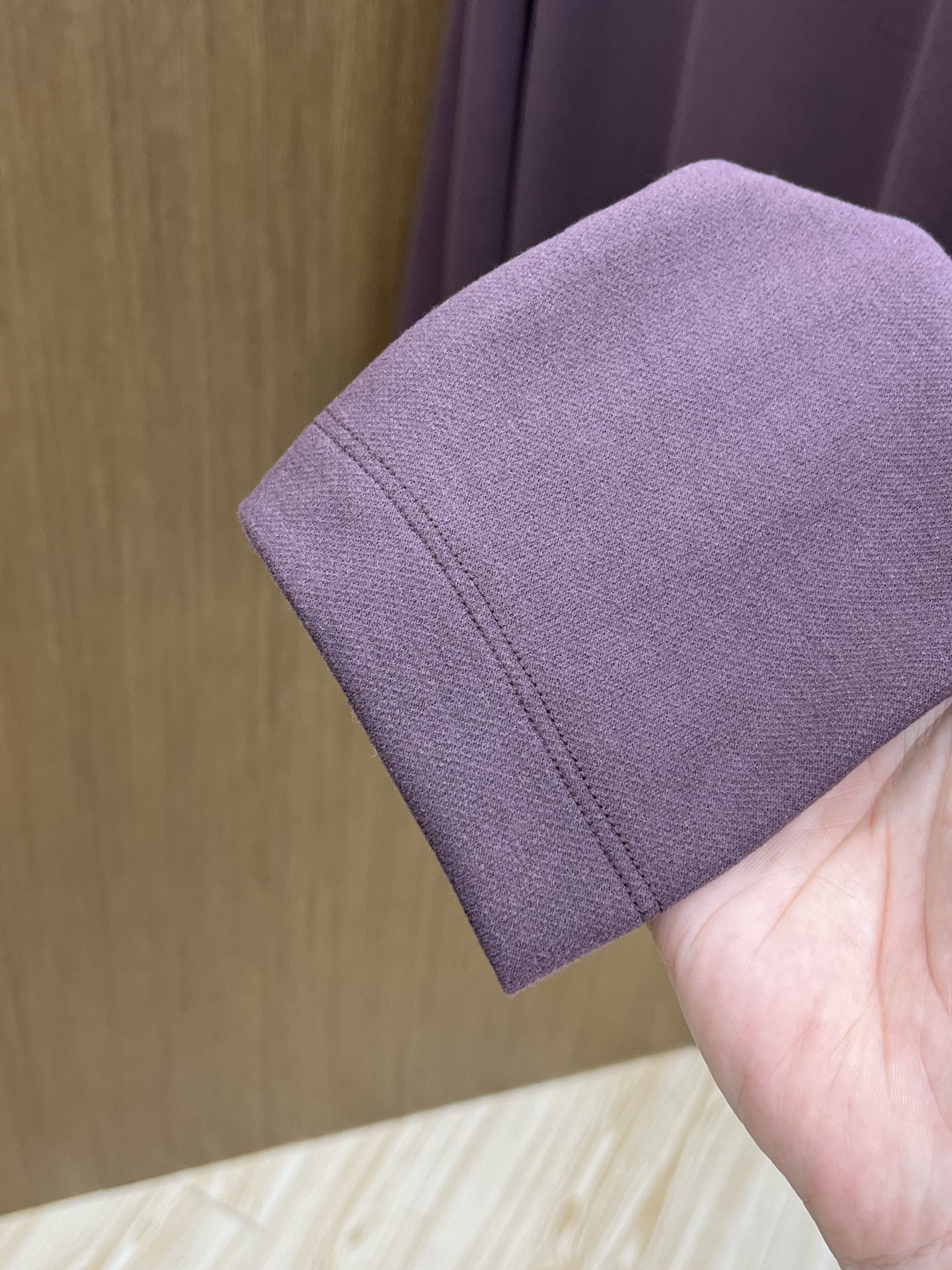 秋冬 PD 🔥早秋新款首发专柜最新款长袖圆领羊毛T恤 高端订制 设计前卫时尚！品牌logo工艺设计 高端