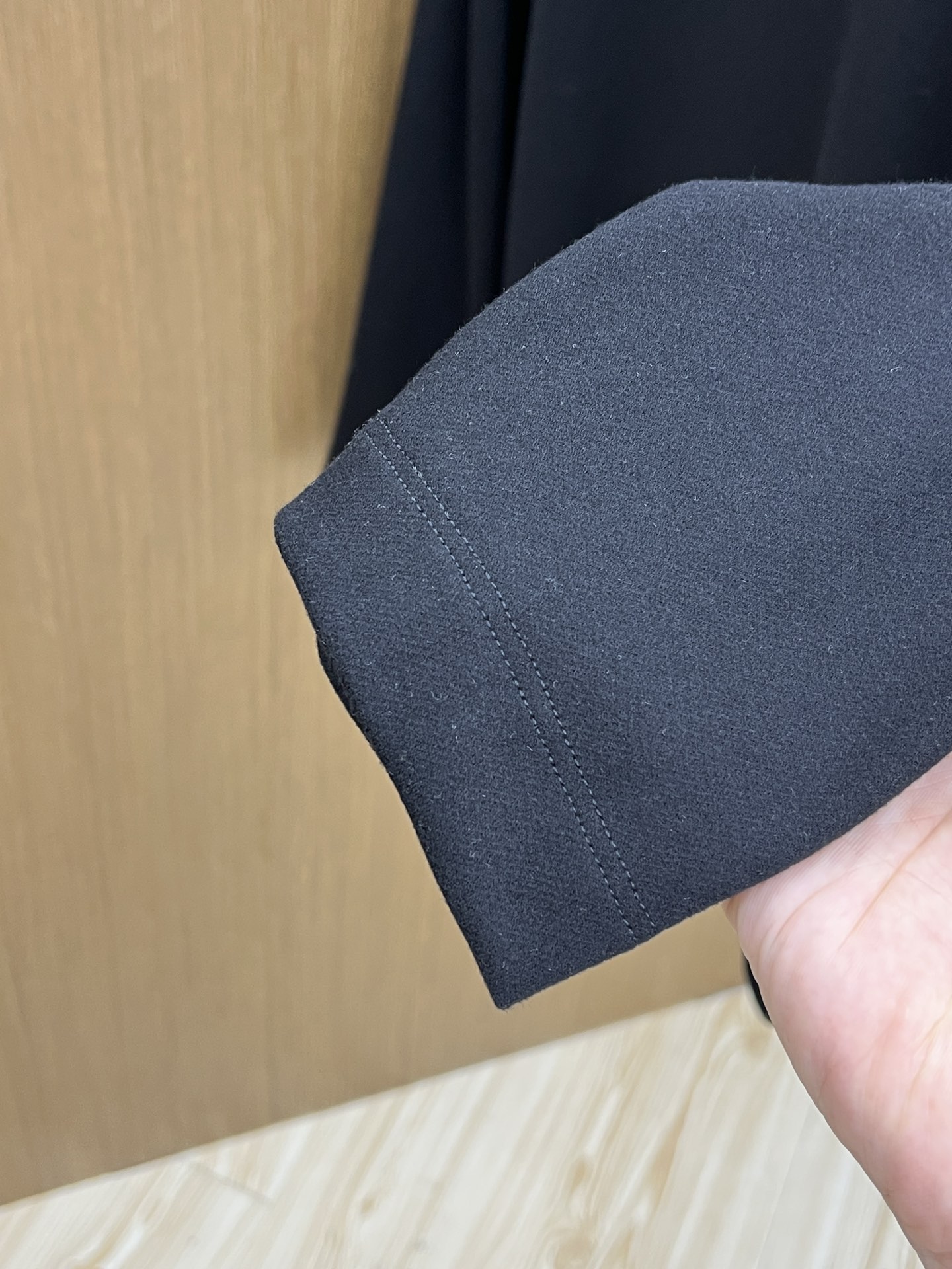 秋冬 PD 🔥早秋新款首发专柜最新款长袖圆领羊毛T恤 高端订制 设计前卫时尚！品牌logo工艺设计 高端