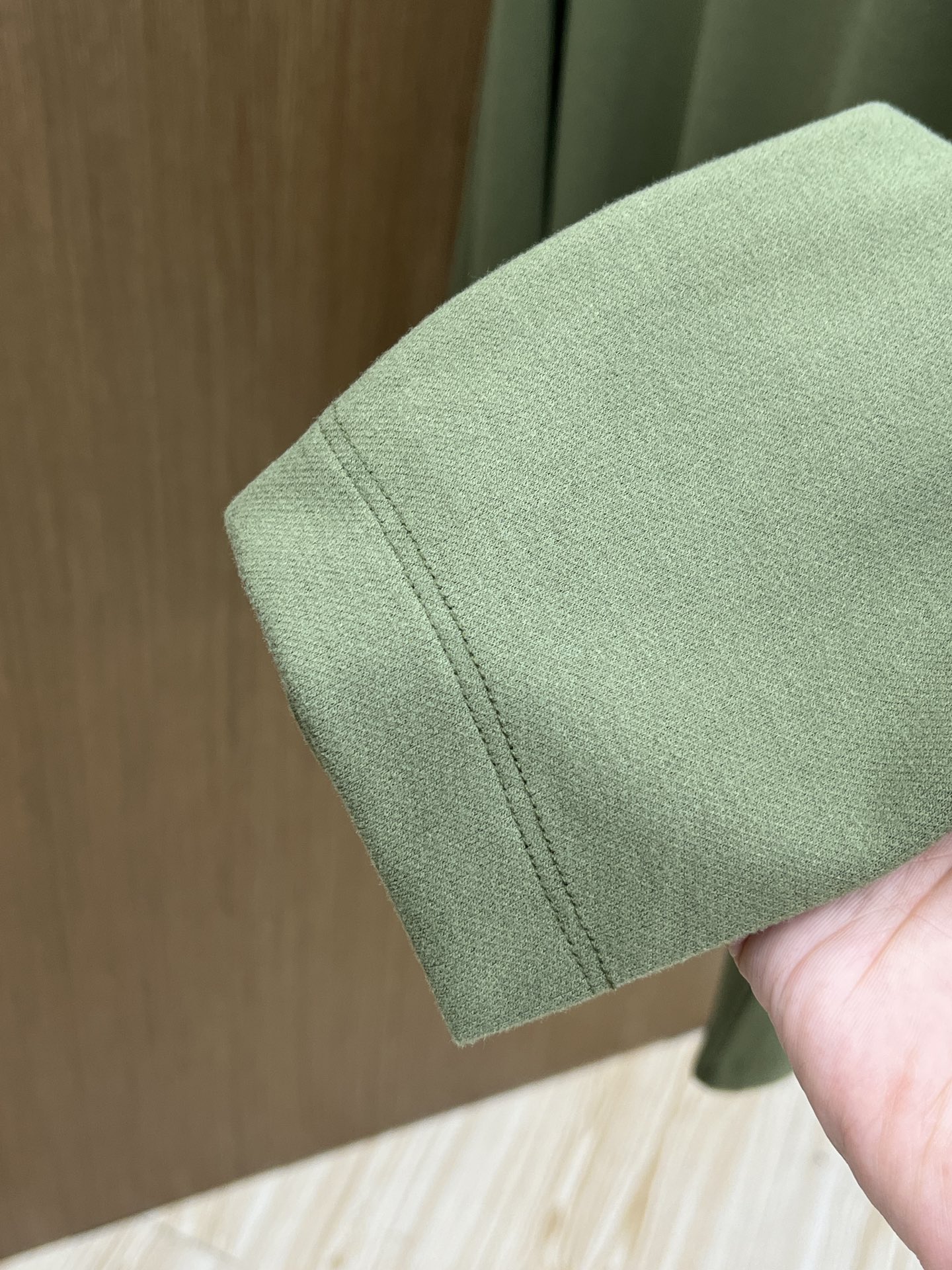 秋冬 BBR 🔥早秋新款首发专柜最新款长袖圆领羊毛T恤 高端订制 设计前卫时尚！品牌logo工艺设计 高