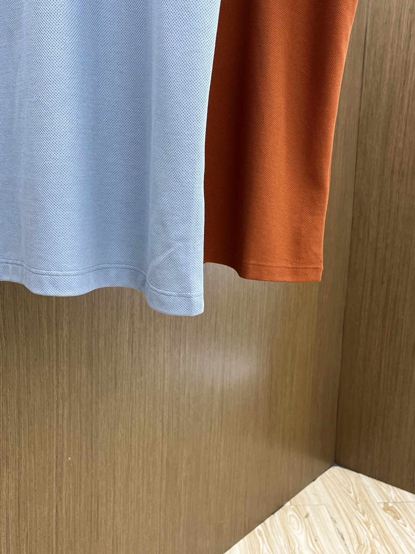 新款 VW 🔥🔥春夏新款男士短袖Polo衫，品牌最新设计元素！既不单调也不复杂,恰到好处的展现品味！客供