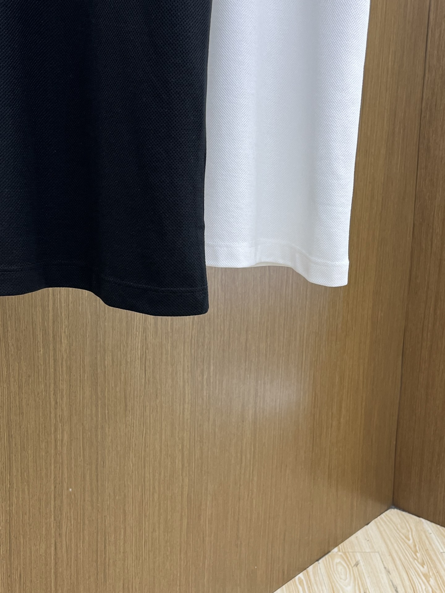 新款 VW 🔥🔥春夏新款男士短袖Polo衫，品牌最新设计元素！既不单调也不复杂,恰到好处的展现品味！客供