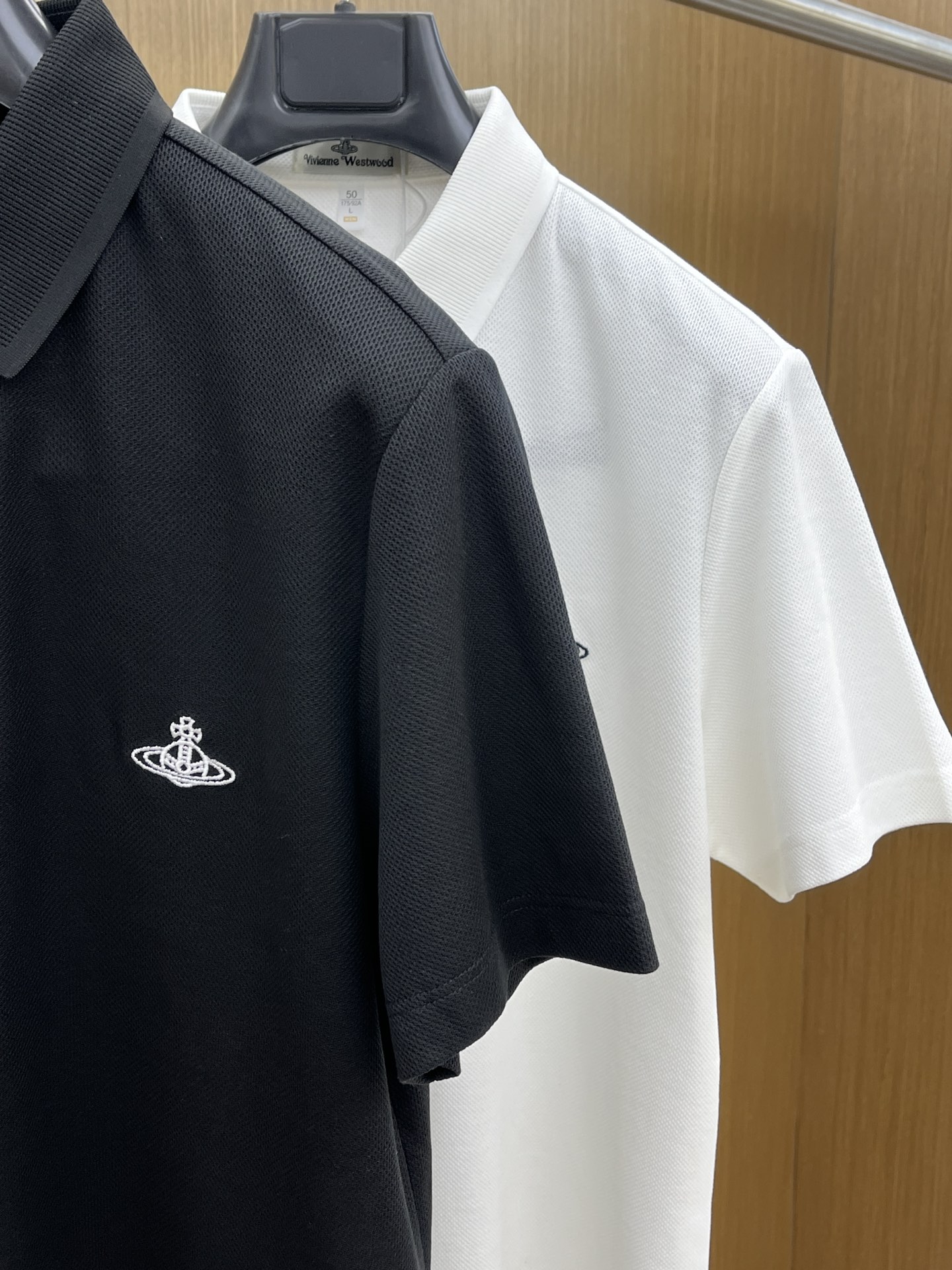 新款 VW 🔥🔥春夏新款男士短袖Polo衫，品牌最新设计元素！既不单调也不复杂,恰到好处的展现品味！客供