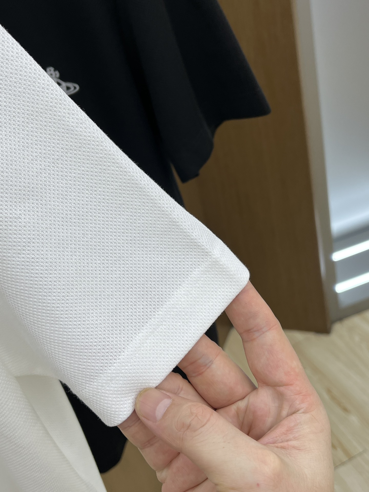 新款 VW 🔥🔥春夏新款男士短袖Polo衫，品牌最新设计元素！既不单调也不复杂,恰到好处的展现品味！客供