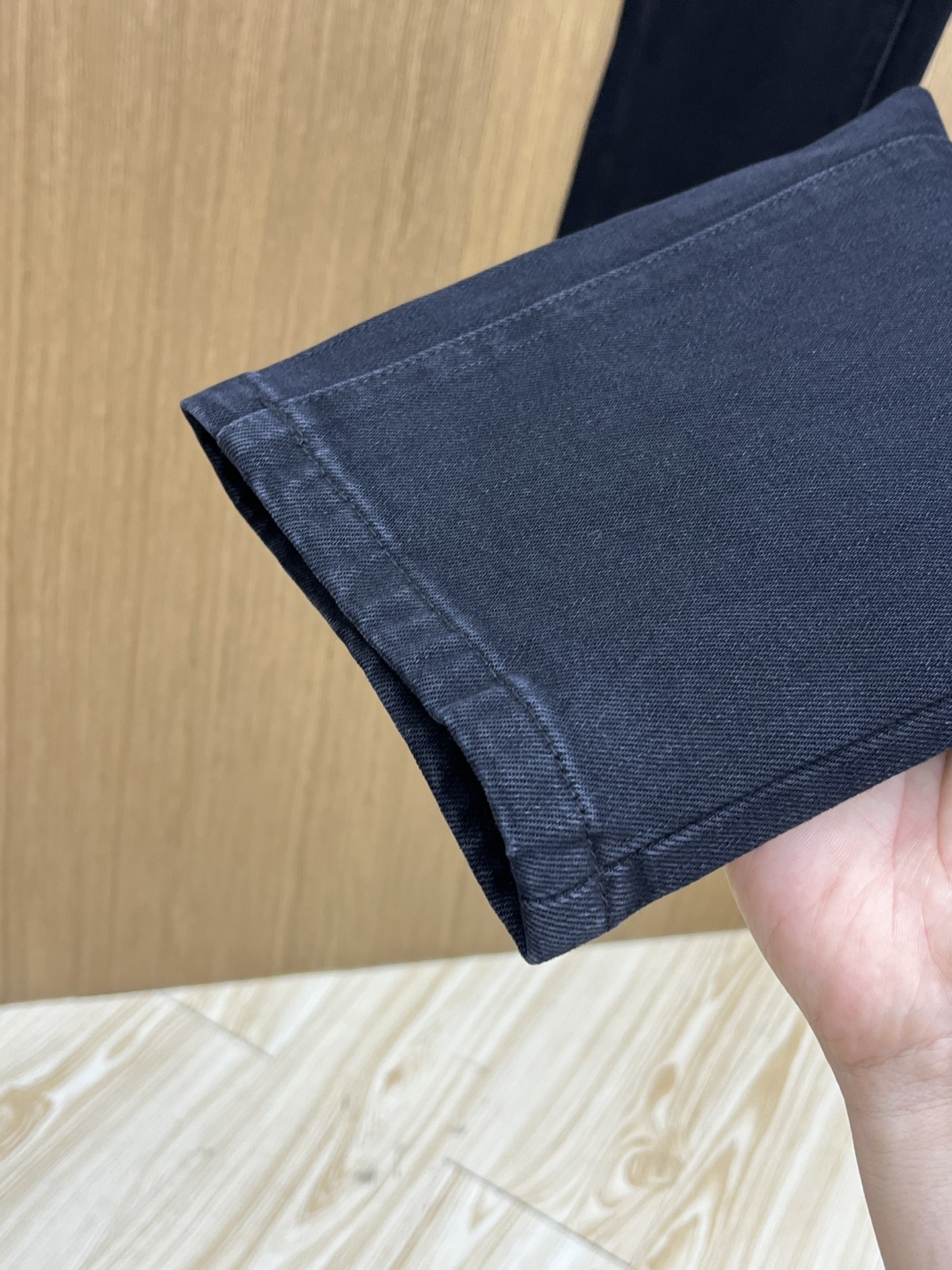 秋冬 DG 🔥🔥高端定制、25SS秋冬最新款牛仔裤 柜台同步发售 进口固色面料 原版定制复刻 客供五金辅