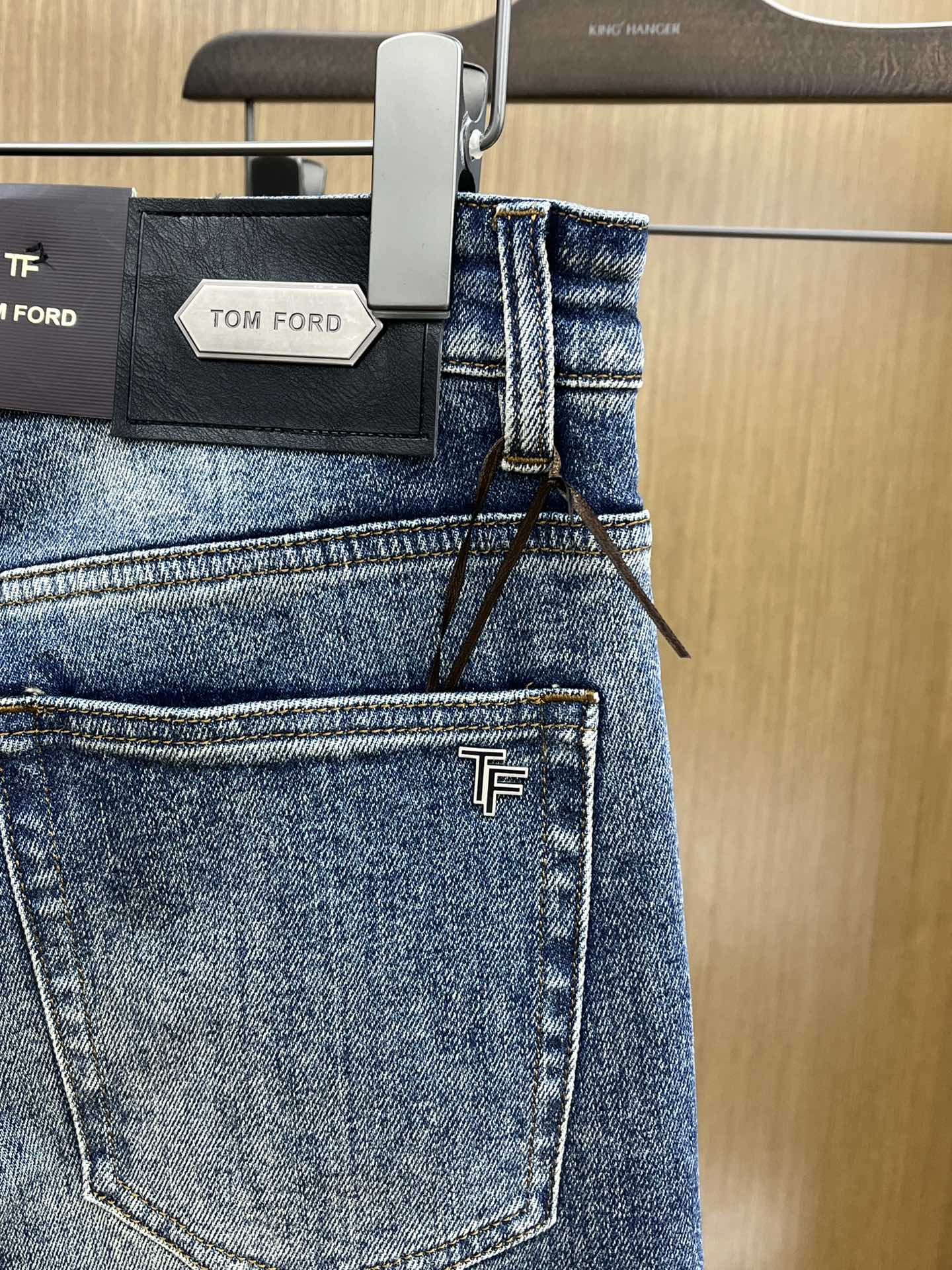 秋冬 TF 🔥🔥高端定制、25SS秋冬最新款牛仔裤 柜台同步发售 进口固色面料 原版定制复刻 客供五金辅