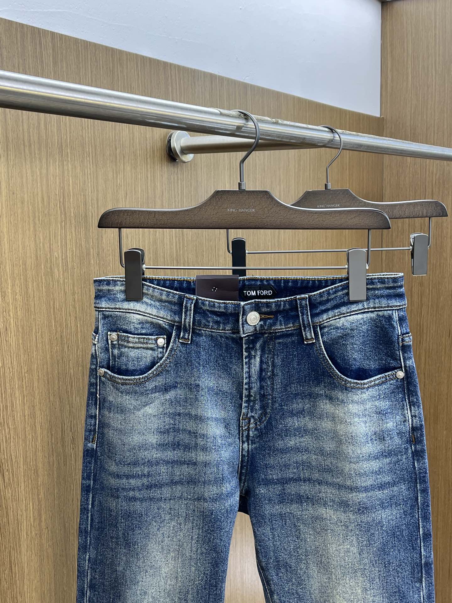 秋冬 TF 🔥🔥高端定制、25SS秋冬最新款牛仔裤 柜台同步发售 进口固色面料 原版定制复刻 客供五金辅