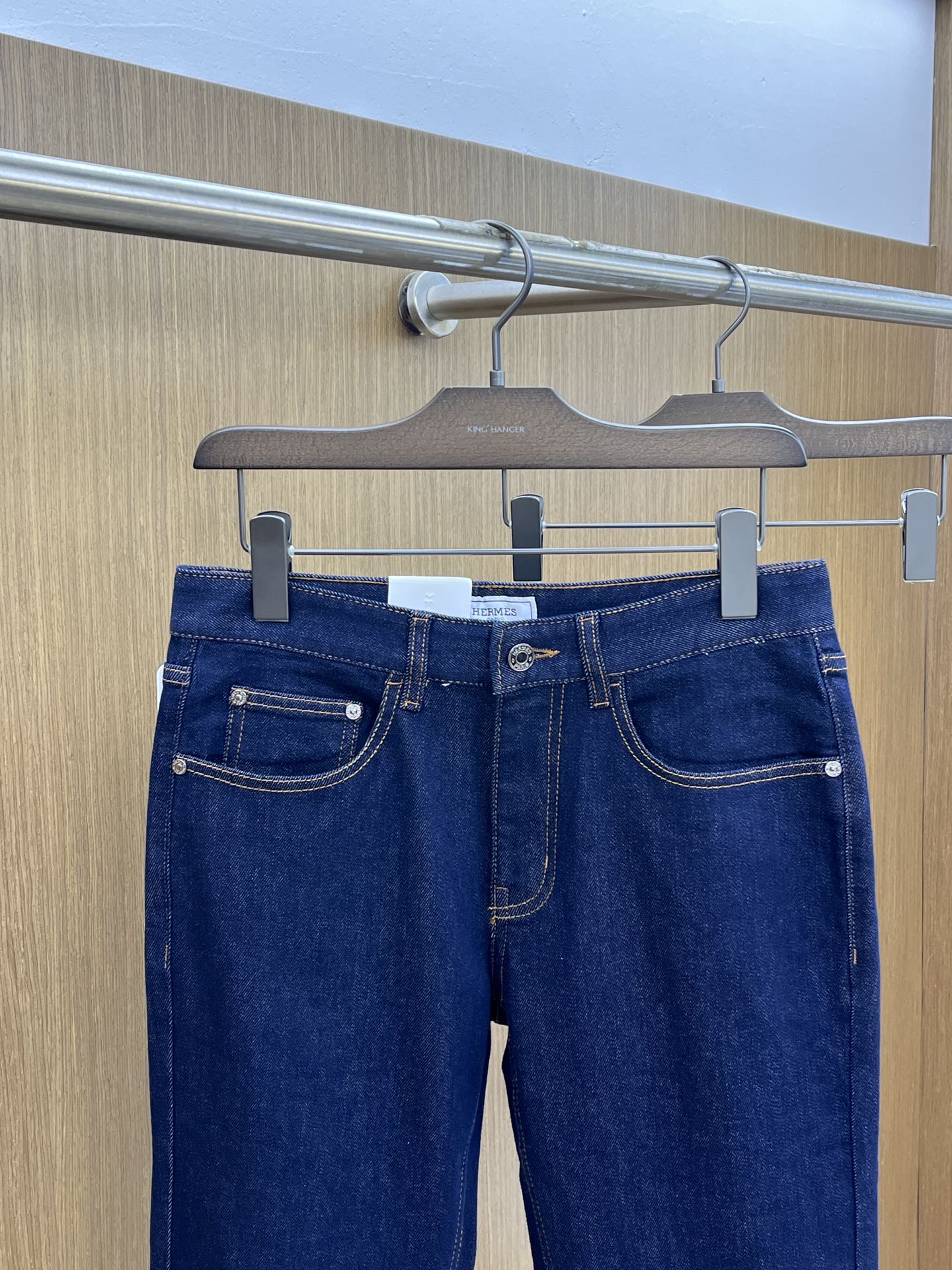 秋冬 HER 🔥🔥高端定制、25SS秋冬最新款牛仔裤 柜台同步发售 进口固色面料 原版定制复刻 客供五金