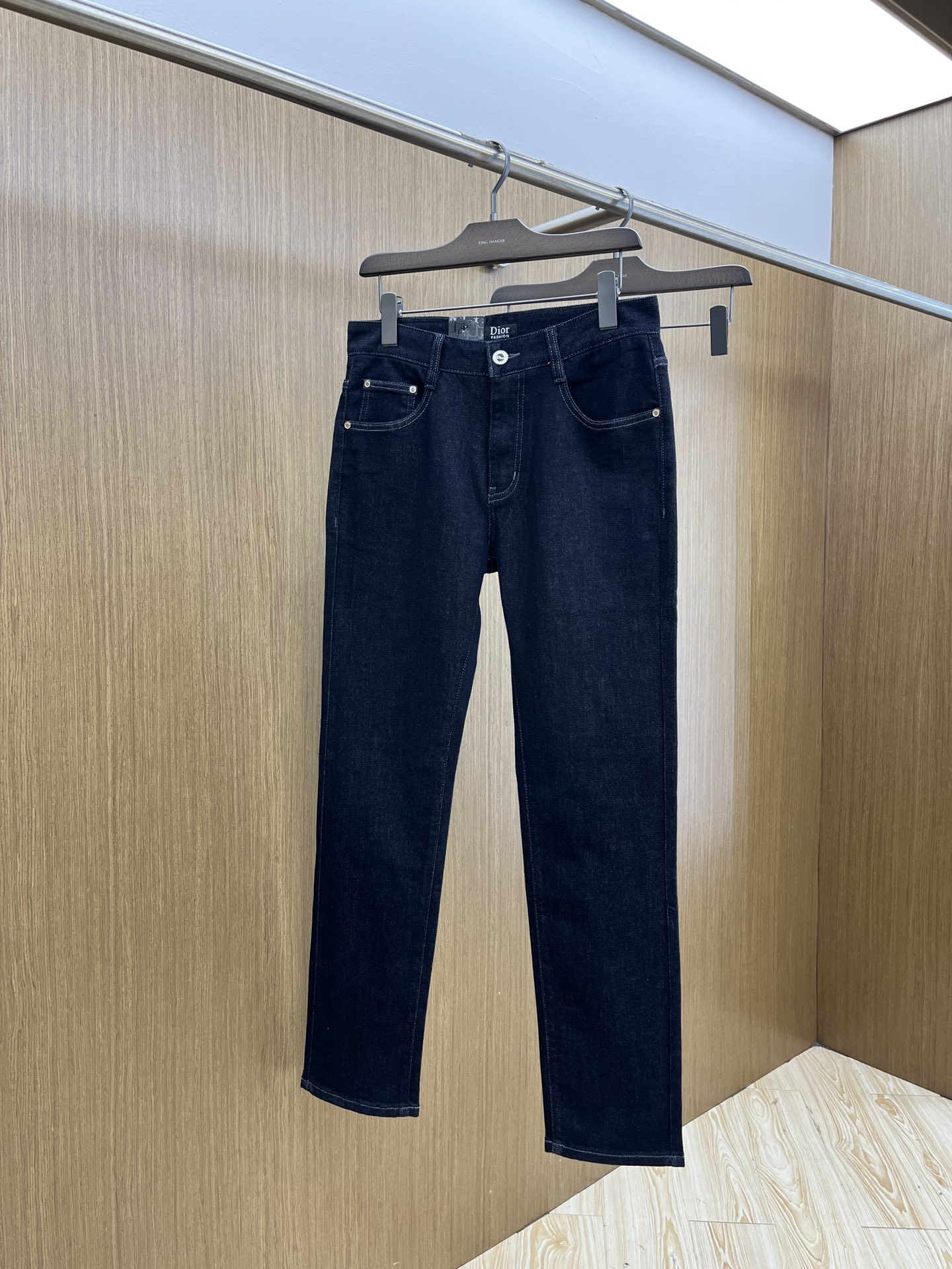 秋冬 CD 🔥🔥高端定制、25SS秋冬最新款牛仔裤 柜台同步发售 进口固色面料 原版定制复刻 客供五金辅