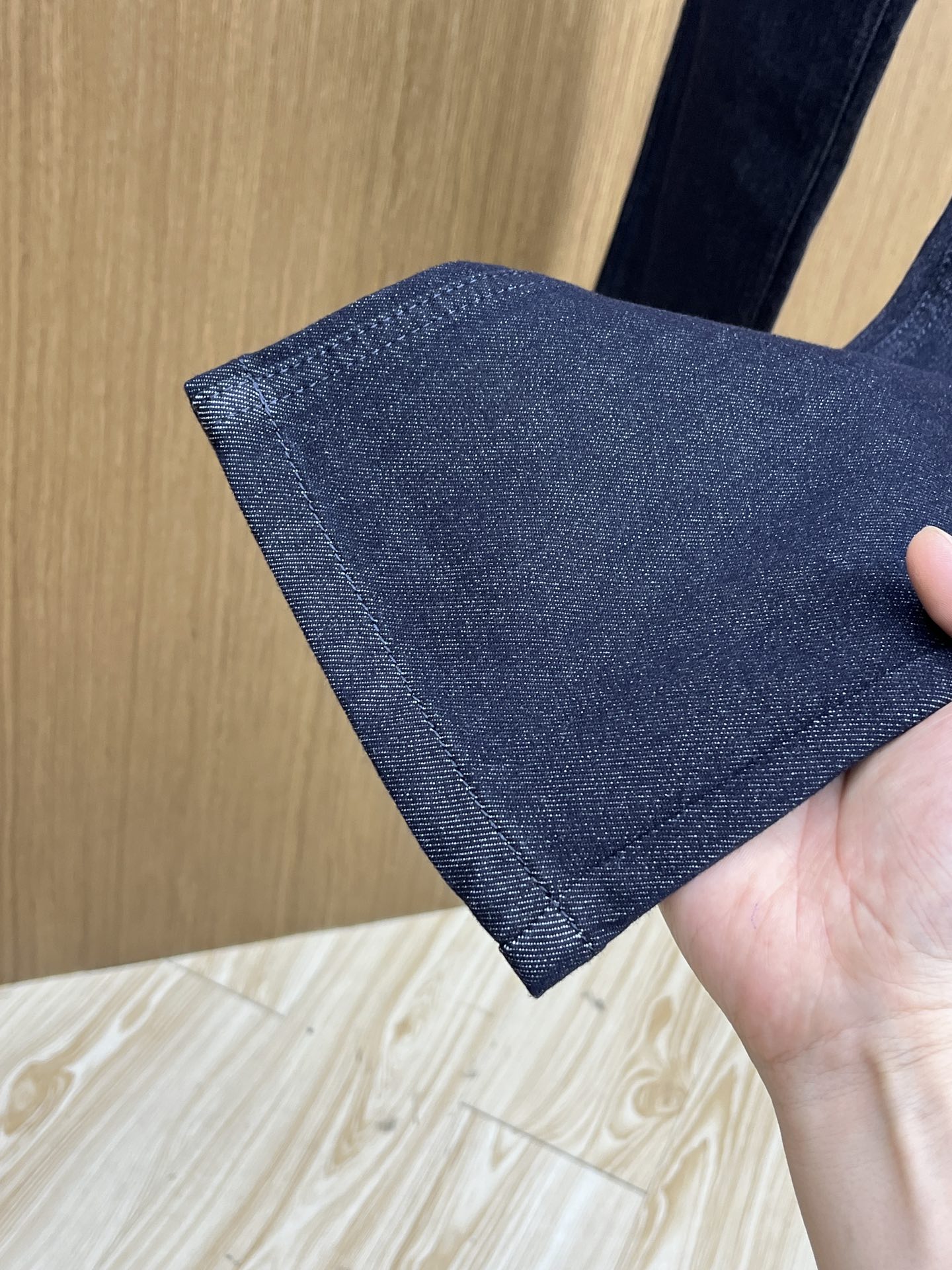 秋冬 lP🆕 🔥🔥高端定制、25SS秋冬最新款牛仔裤 柜台同步发售 进口固色面料 原版定制复刻 客供五金