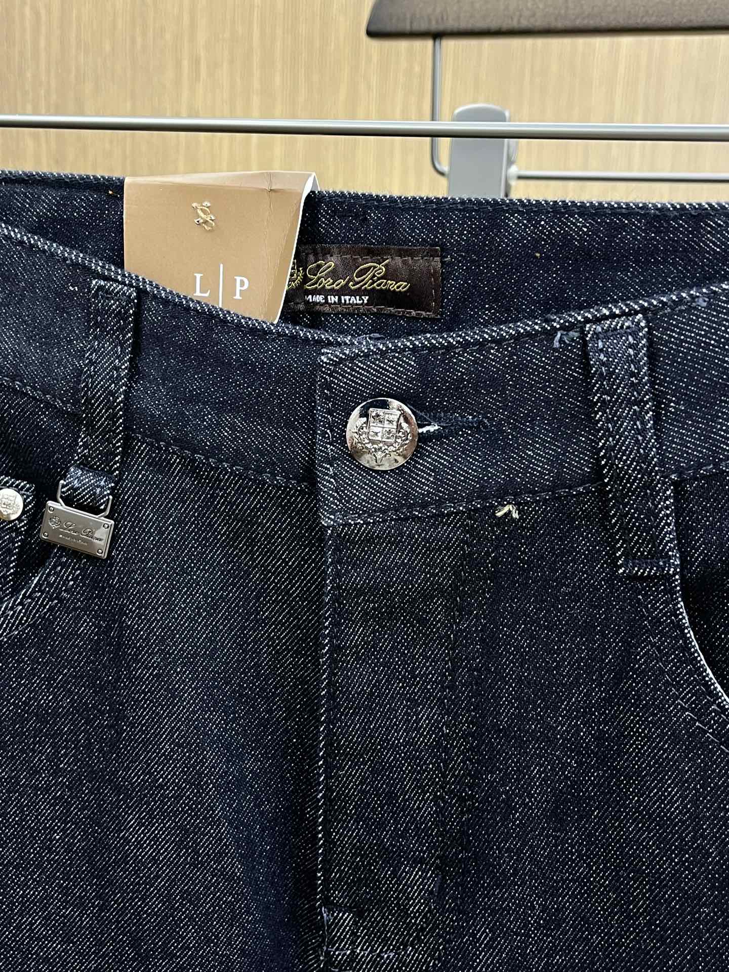 秋冬 lP🆕 🔥🔥高端定制、25SS秋冬最新款牛仔裤 柜台同步发售 进口固色面料 原版定制复刻 客供五金