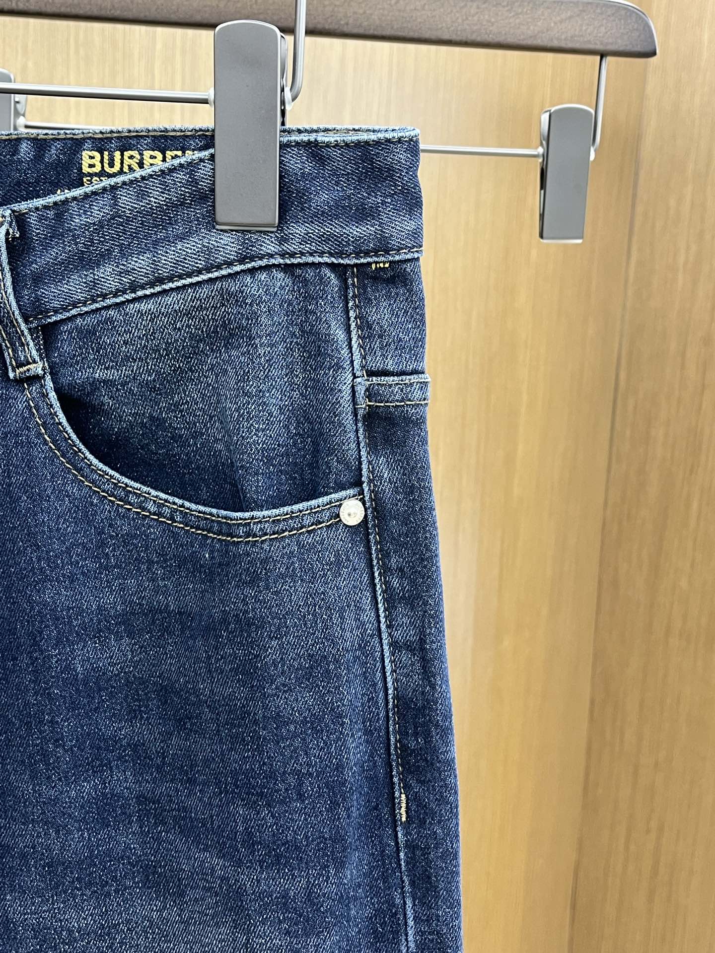 秋冬 BBR 🔥🔥高端定制、25SS秋冬最新款牛仔裤 柜台同步发售 进口固色面料 原版定制复刻 客供五金