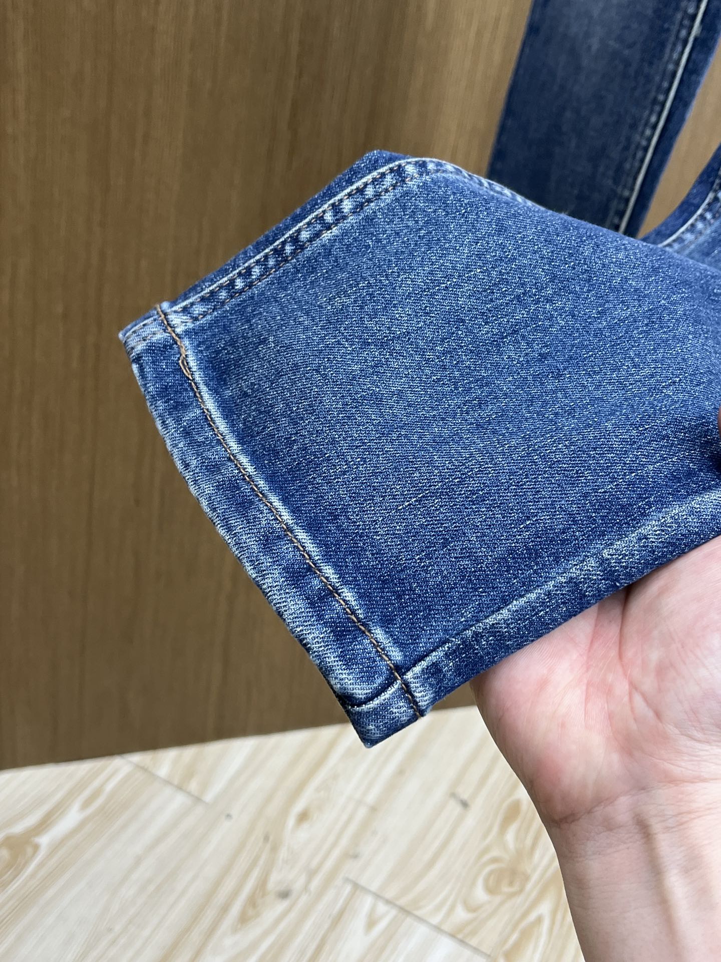 秋冬 CD 🔥🔥高端定制、25SS秋冬最新款牛仔裤 柜台同步发售 进口固色面料 原版定制复刻 客供五金辅