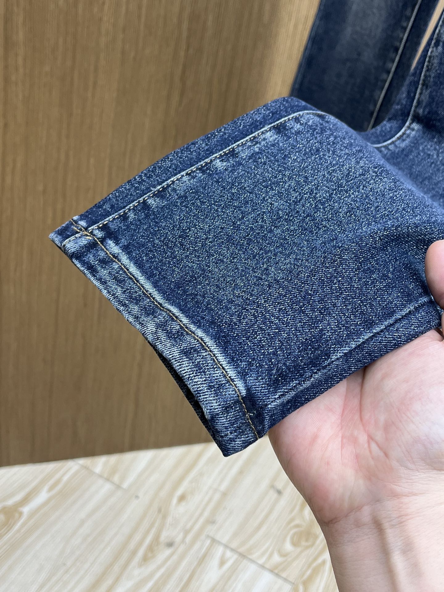 秋冬 lP🆕 🔥🔥高端定制、25SS秋冬最新款牛仔裤 柜台同步发售 进口固色面料 原版定制复刻 客供五金