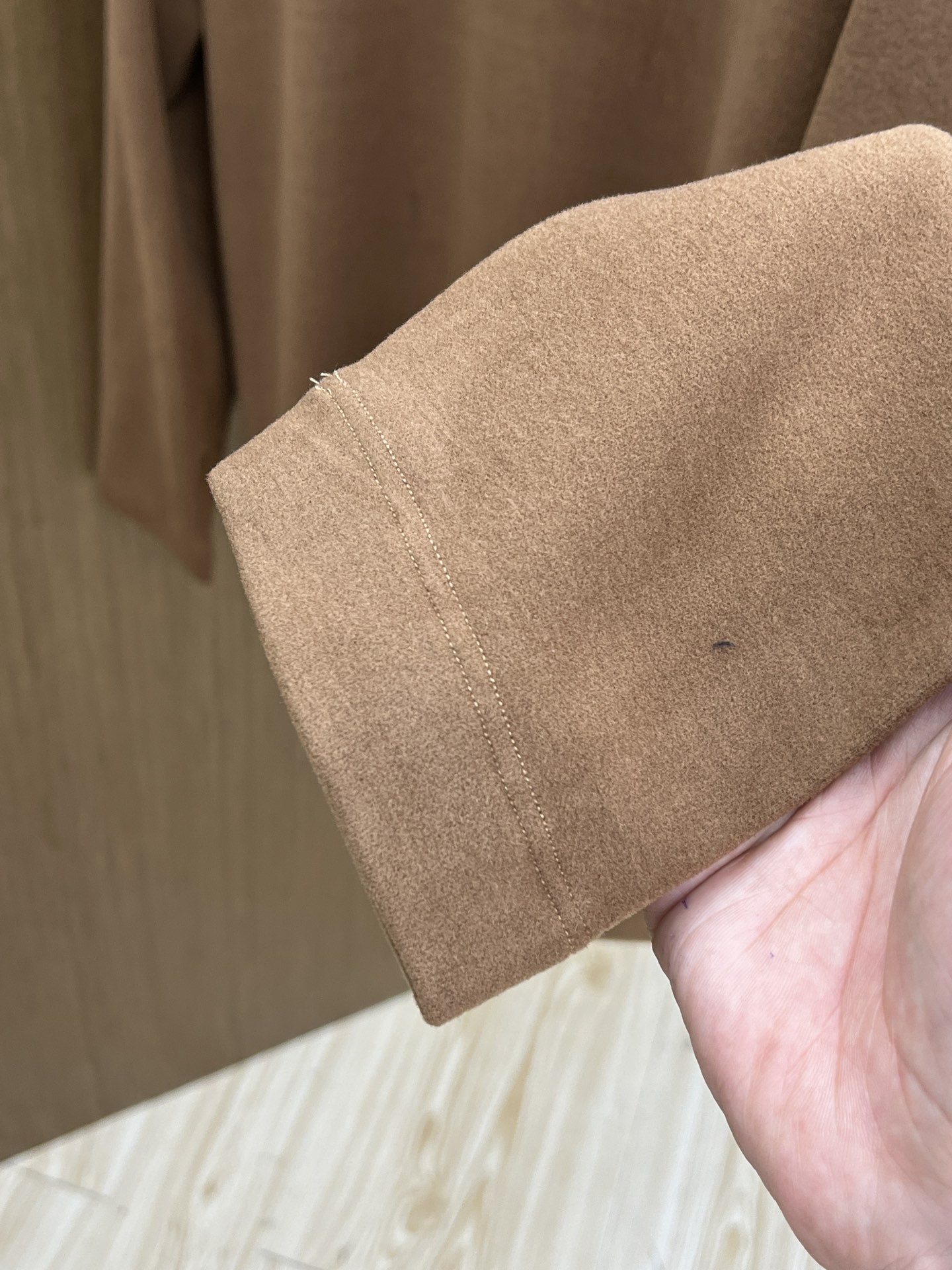 秋冬 ZZ 🔥秋冬Kiton打底衫 面料选用暖姜天丝德绒 面料细腻柔软上身舒适 简约时尚 适配商务、fj