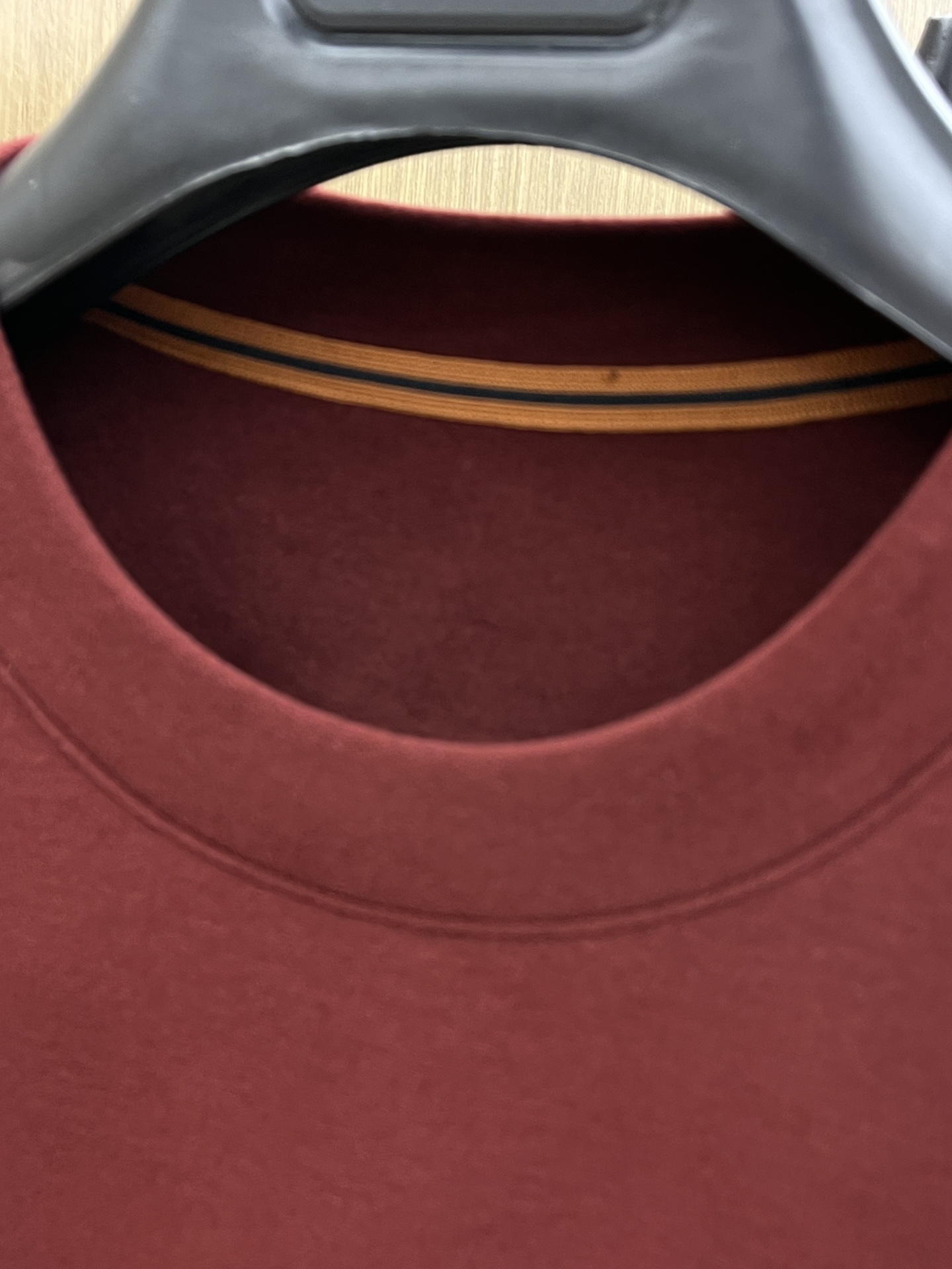 秋冬 ZZ 🔥秋冬Kiton打底衫 面料选用暖姜天丝德绒 面料细腻柔软上身舒适 简约时尚 适配商务、fj