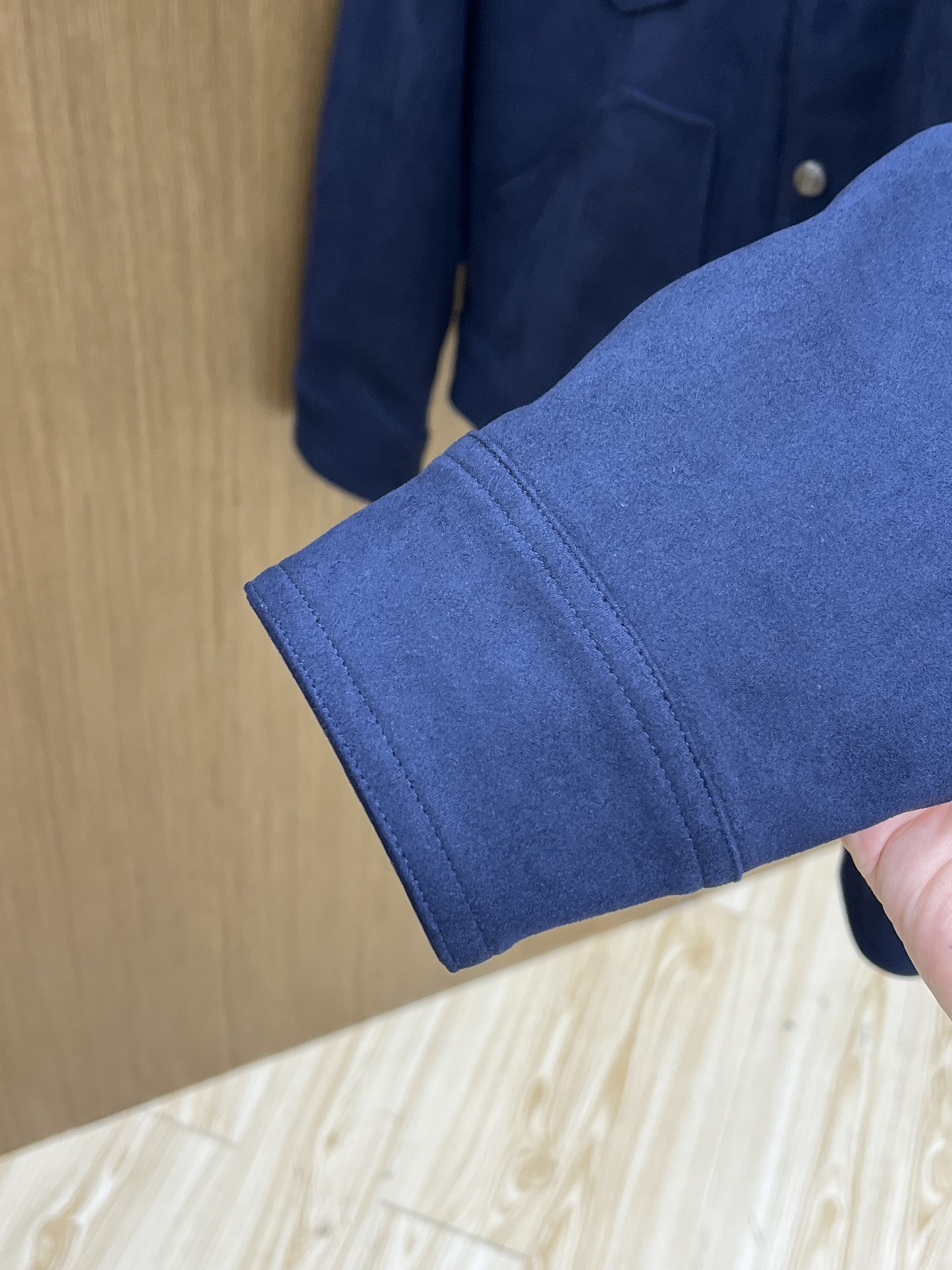 秋冬 TF 🔥SS男士新款口袋麂皮绒夹克外套，采用麂皮绒皮革精心制作，经典版型，凸显新意同时也能提升款式