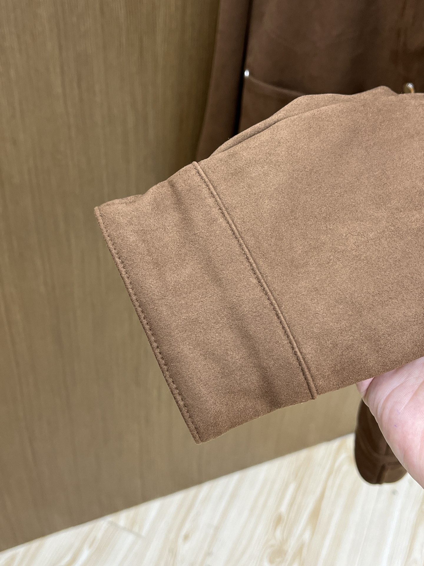 秋冬 CD🔥SS男士新款口袋麂皮绒夹克外套，采用麂皮绒皮革精心制作，经典版型，凸显新意同时也能提升款式的