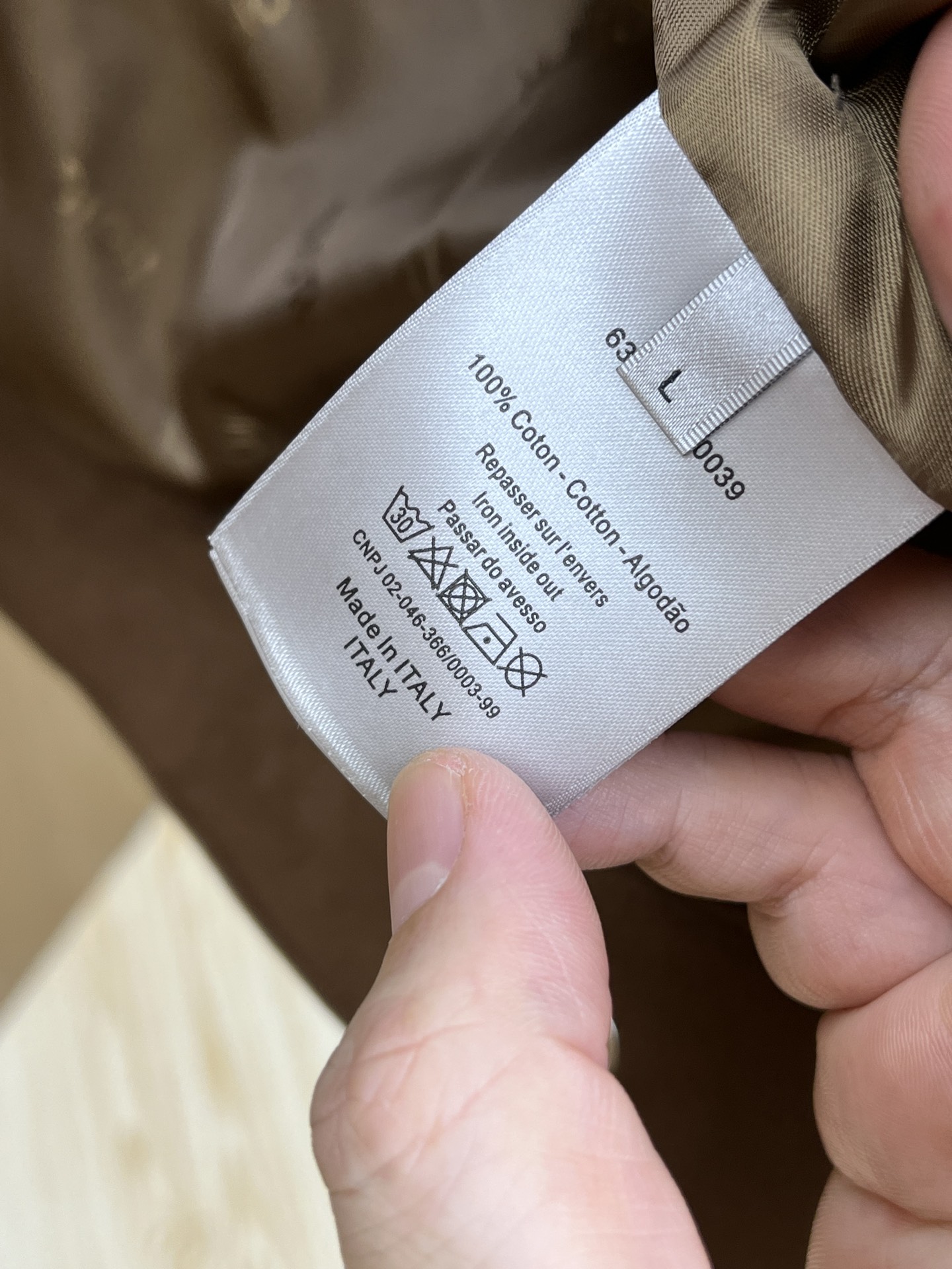 秋冬 CD🔥SS男士新款口袋麂皮绒夹克外套，采用麂皮绒皮革精心制作，经典版型，凸显新意同时也能提升款式的