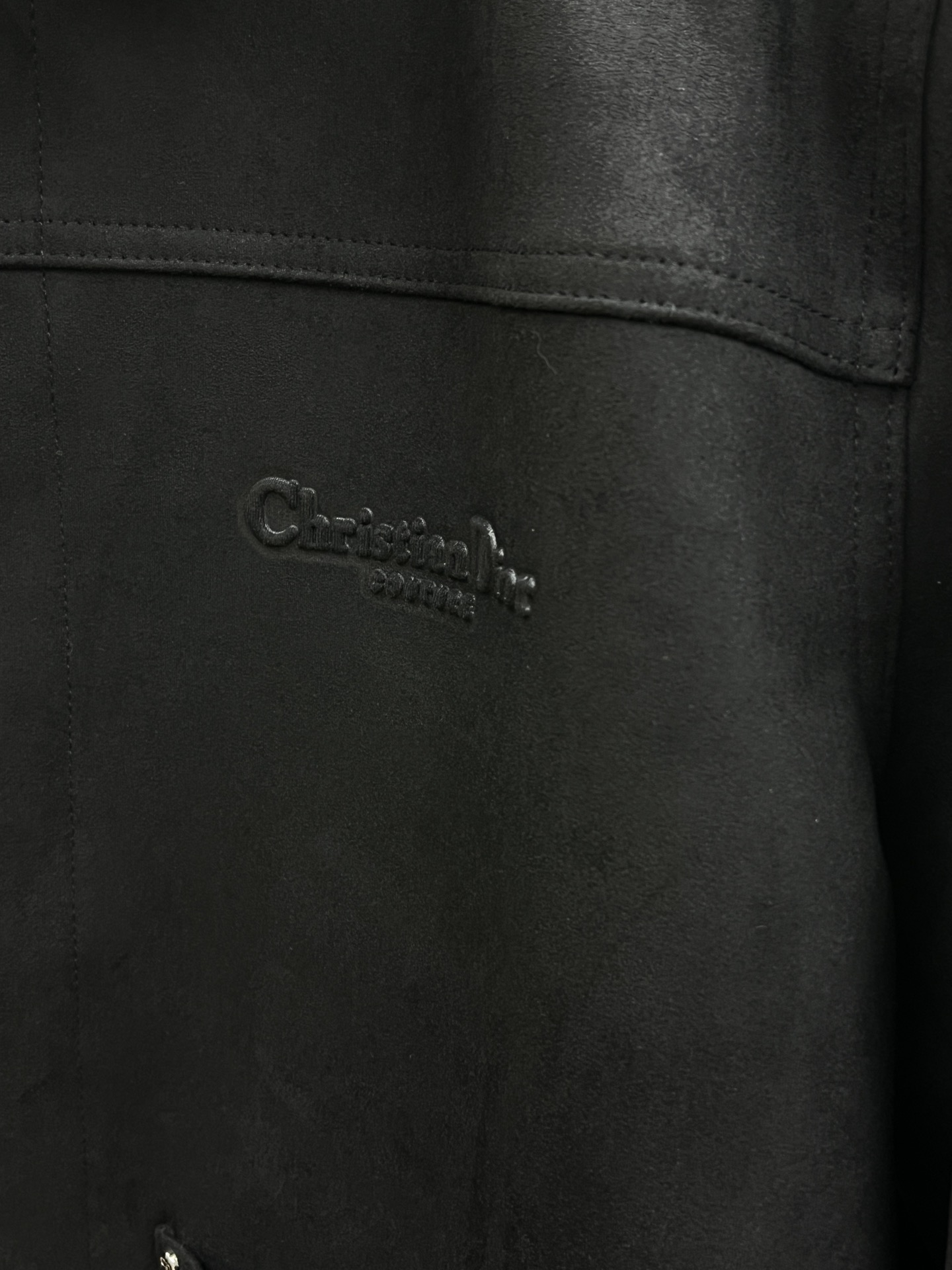 秋冬 CD 🔥SS男士新款口袋麂皮绒夹克外套，采用麂皮绒皮革精心制作，经典版型，凸显新意同时也能提升款式