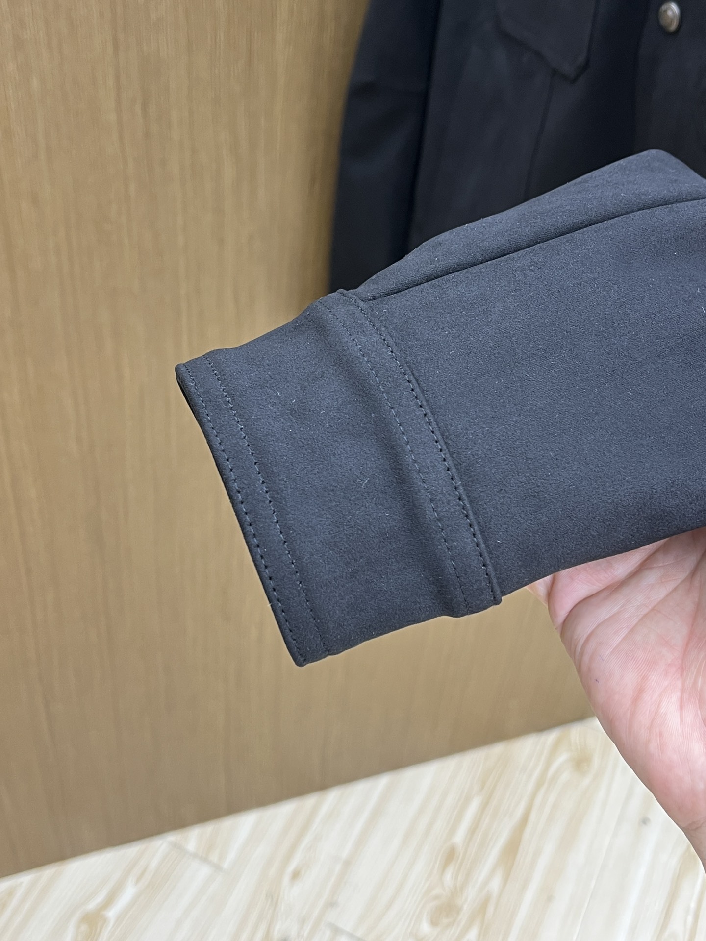 秋冬 TF 🔥SS男士新款口袋麂皮绒夹克外套，采用麂皮绒皮革精心制作，经典版型，凸显新意同时也能提升款式