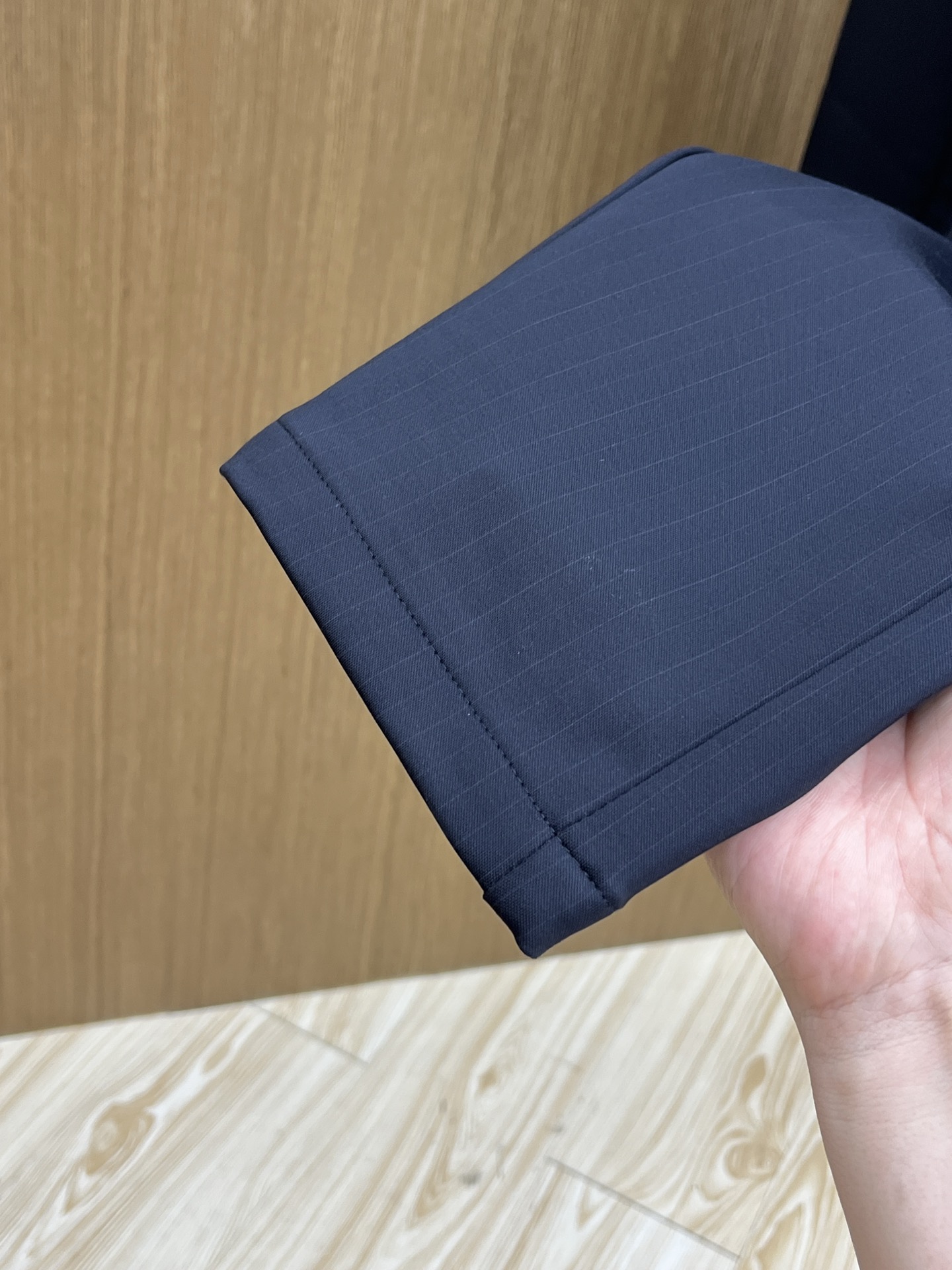 秋冬 FG🔥🔥ss秋冬新品，官网同步有售，男士高端商务休闲西裤，高端进口面料，带弹力，后面采用硅胶字母压