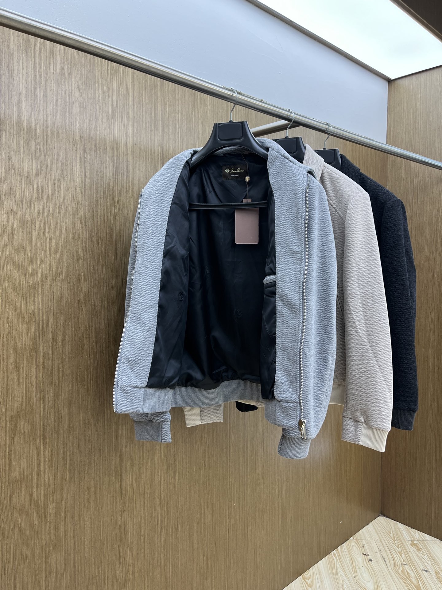 秋冬 lP🆕🔥秋冬新款老钱风羊毛夹克外套 两侧斜插袋、领口、袖口、下摆部分拼接配色羊毛针织罗纹 选用进口