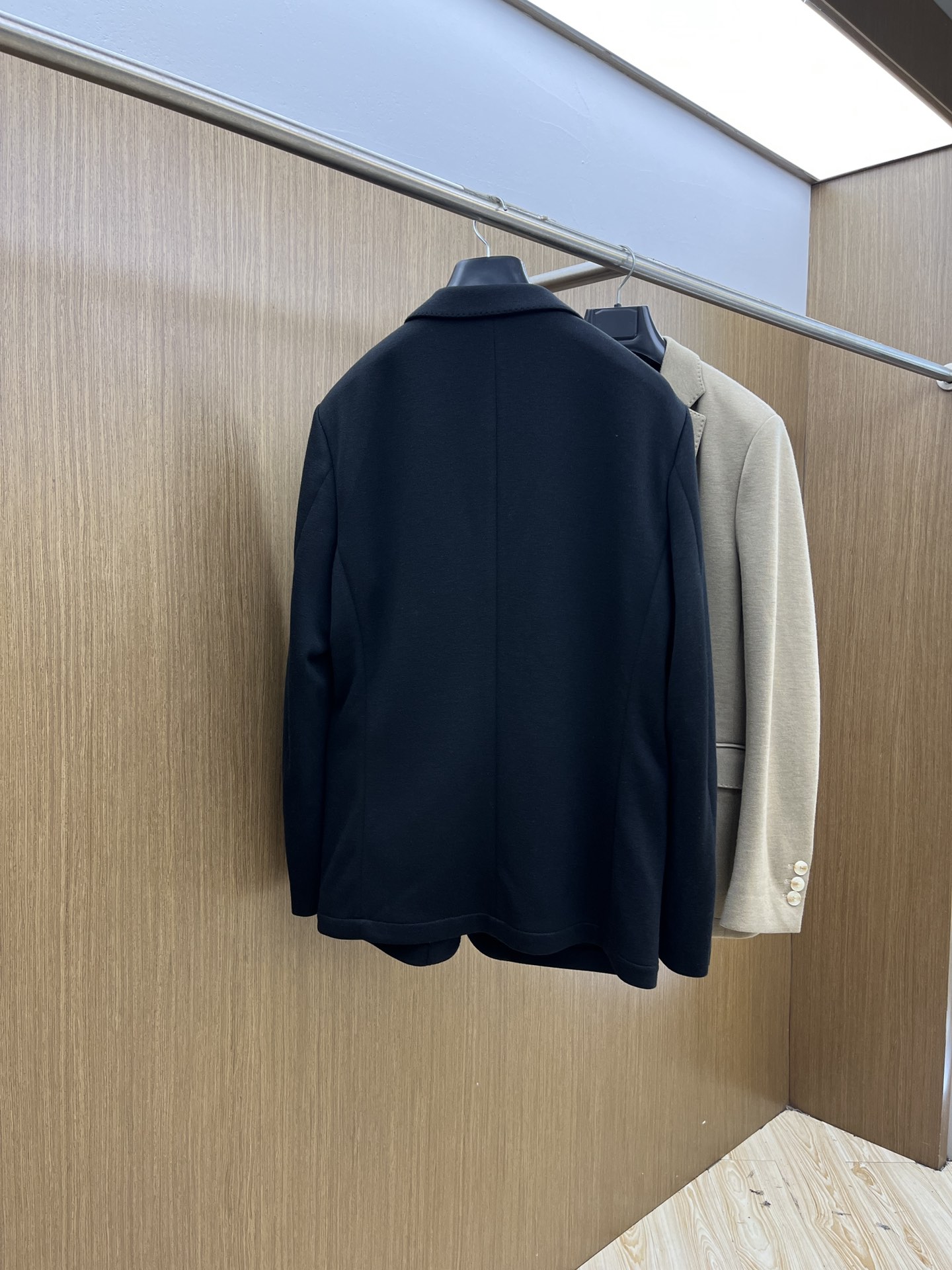 秋冬 BBR 🔥🔥ss早秋新款发布❤️巴宝莉西装夹克外套，秋季爆款西装外套，胸前战马logo刺绣西装，穿