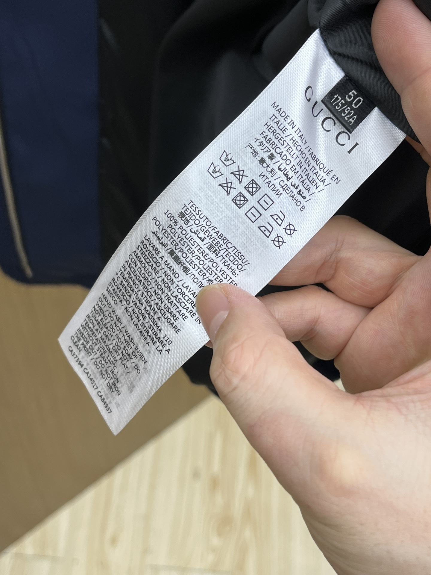 秋冬 Guc 🔥🔥ss早秋新款男装 古驰立领夹克外套，logo印花，秋季爆款外套，颗粒绒面料穿上就是舒适