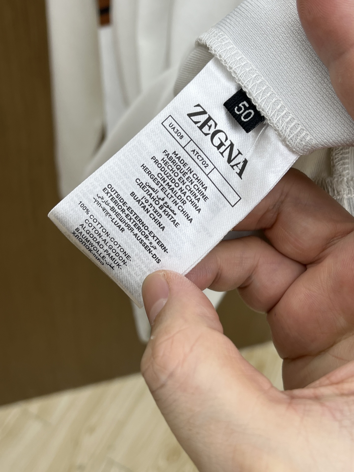 秋冬 ZZ 🔥官网最新款秋冬新品 面料采用新疆长绒棉 面料细腻柔软上身舒适 fjj胸前品牌logo小点缀