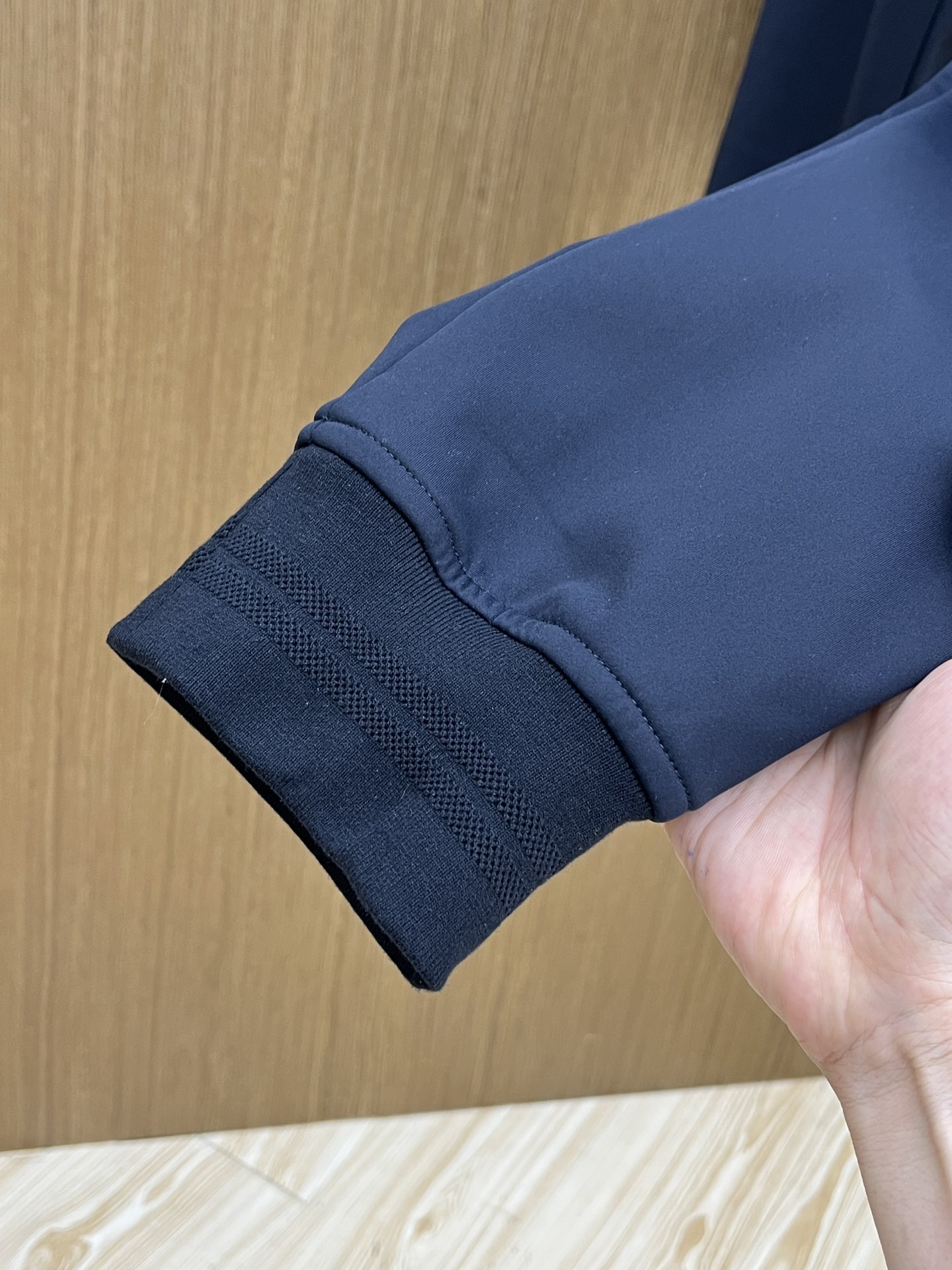 秋冬 ZZ 🔥官网独家专供秋冬新款卫裤 透气舒适休闲！高级感满满！细节精致高档，保暖舒适 内里加绒保暖设