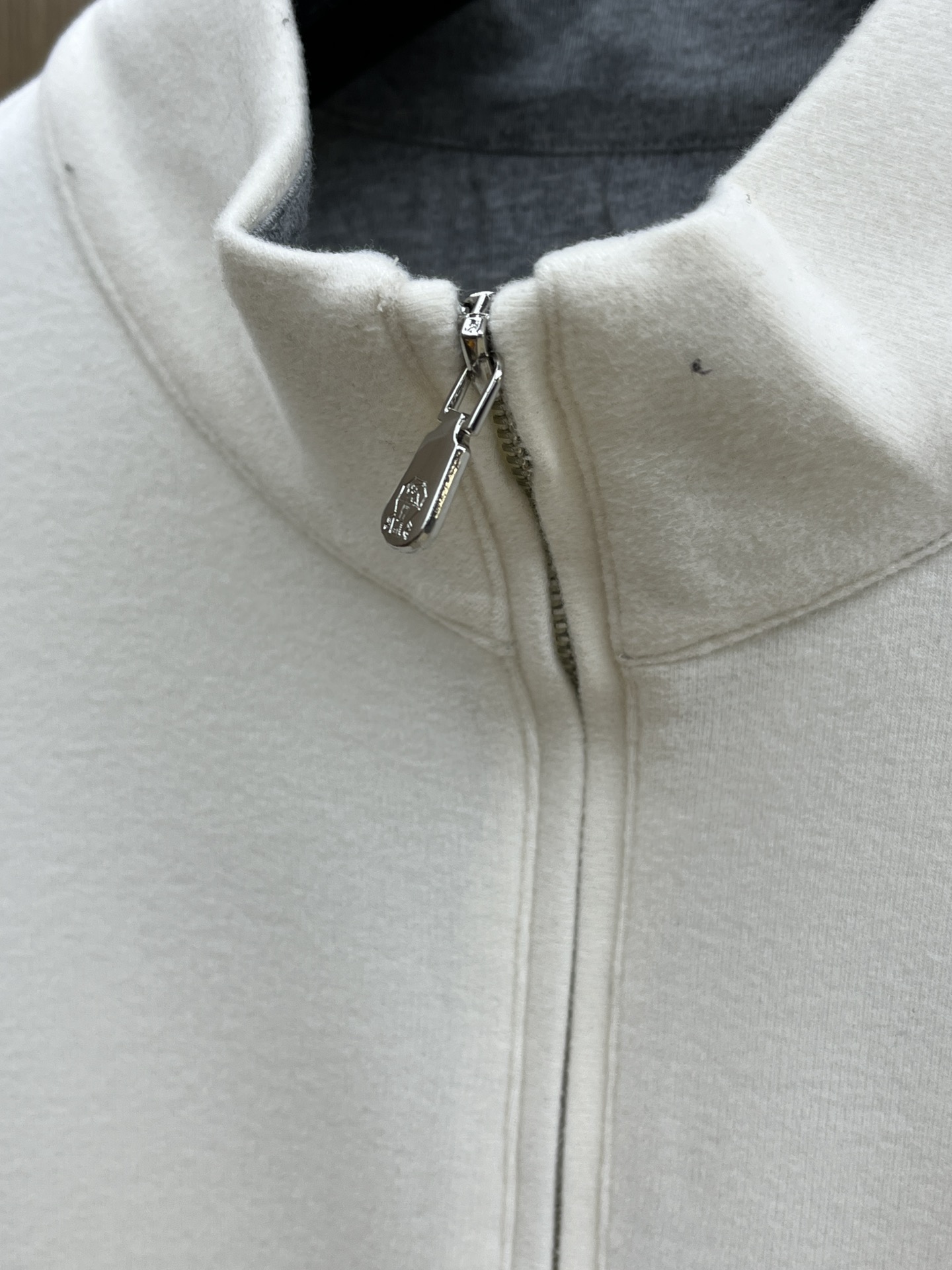 秋冬 BC 🔥官网秋冬BC长袖 选用羊绒平纹 面料细腻柔软上身舒适 fjj简约时尚 适配商务、休闲等多种