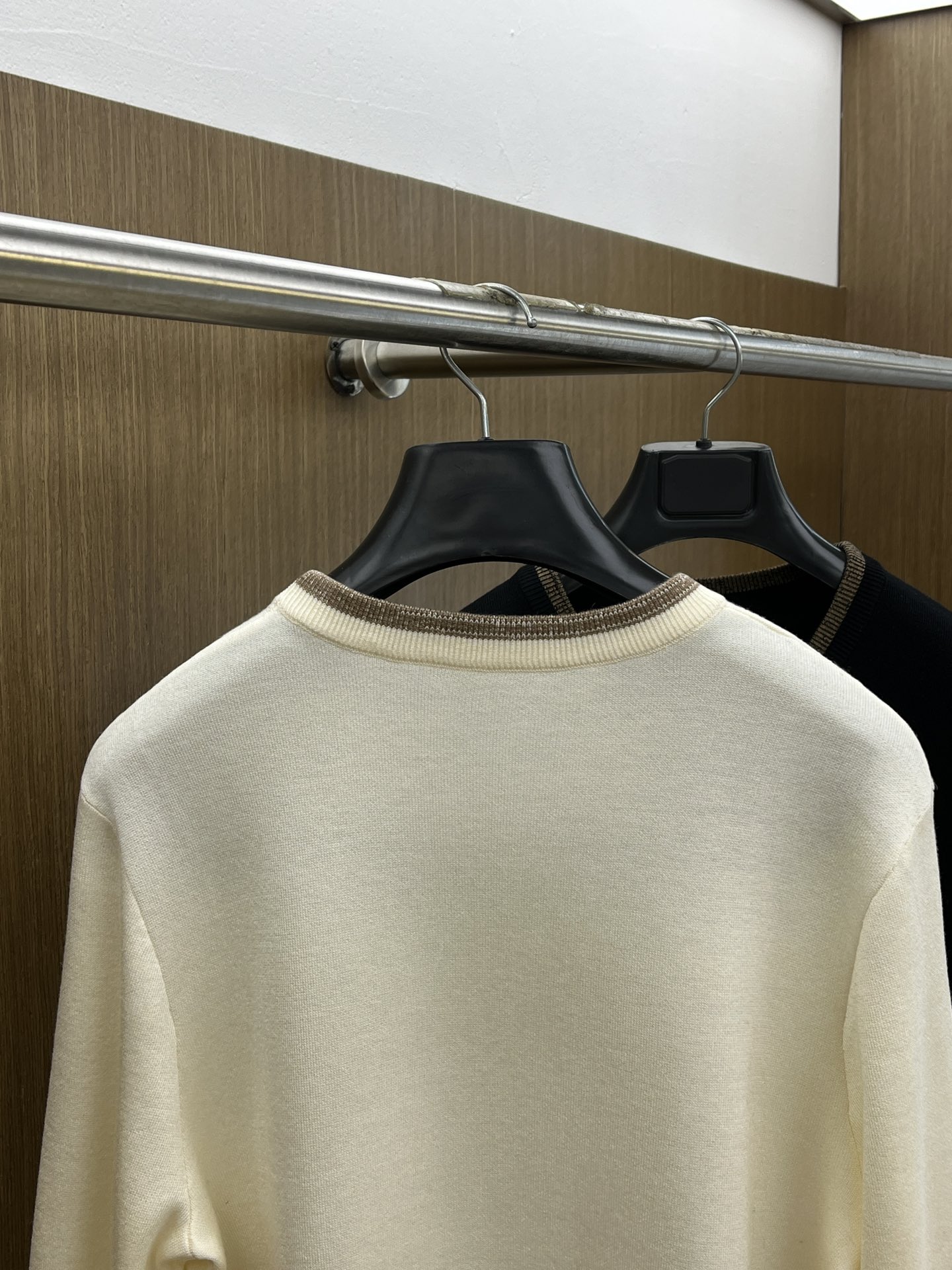 秋冬 Zz🔥官网秋冬Zegna羊毛针织衫 精致羊毛针织工艺 所有细节做工完美简约时尚 适配商务、fjj休