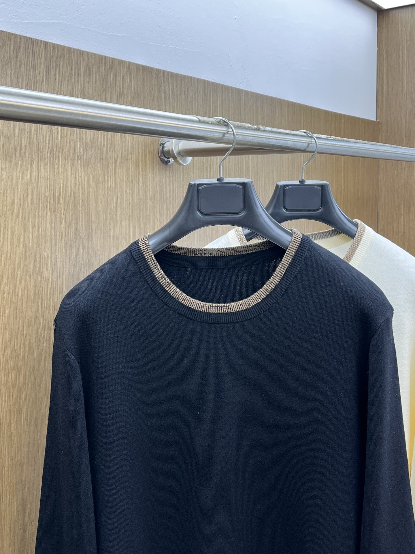 秋冬 Zz🔥官网秋冬Zegna羊毛针织衫 精致羊毛针织工艺 所有细节做工完美简约时尚 适配商务、fjj休