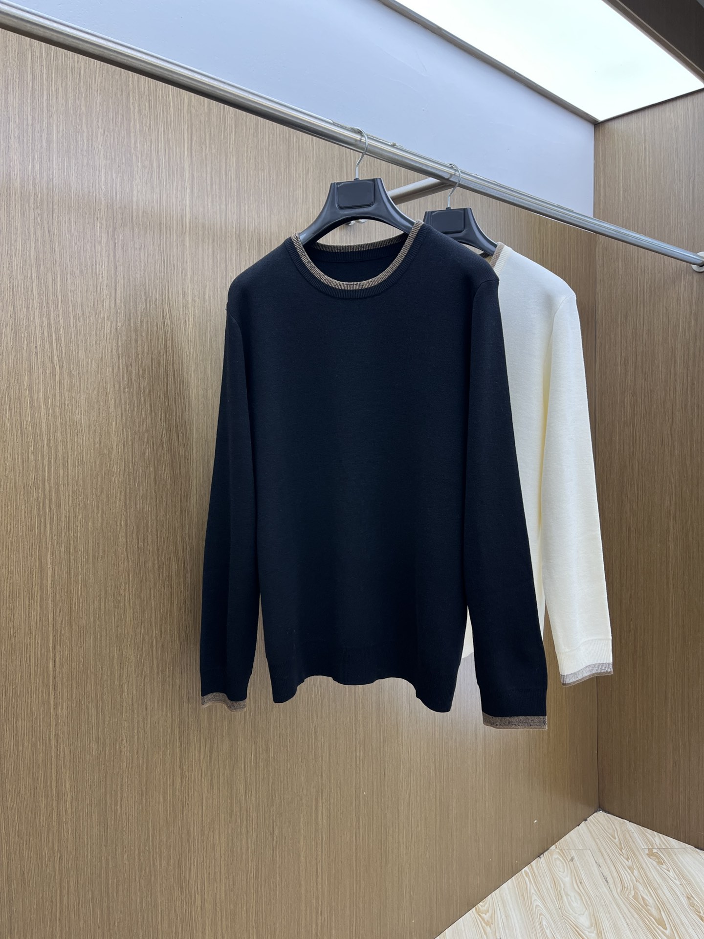 秋冬 Zz🔥官网秋冬Zegna羊毛针织衫 精致羊毛针织工艺 所有细节做工完美简约时尚 适配商务、fjj休