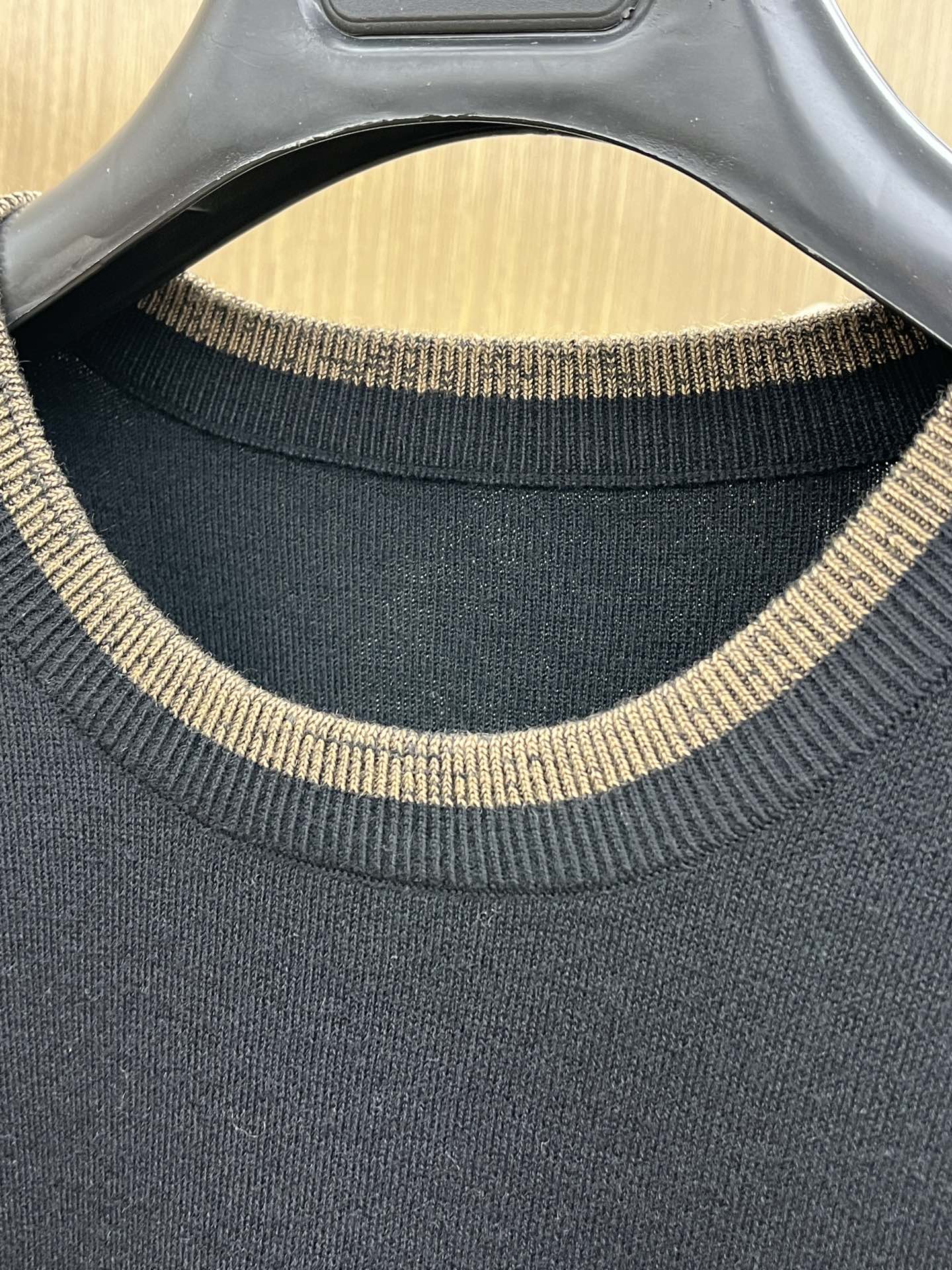 秋冬 Zz🔥官网秋冬Zegna羊毛针织衫 精致羊毛针织工艺 所有细节做工完美简约时尚 适配商务、fjj休