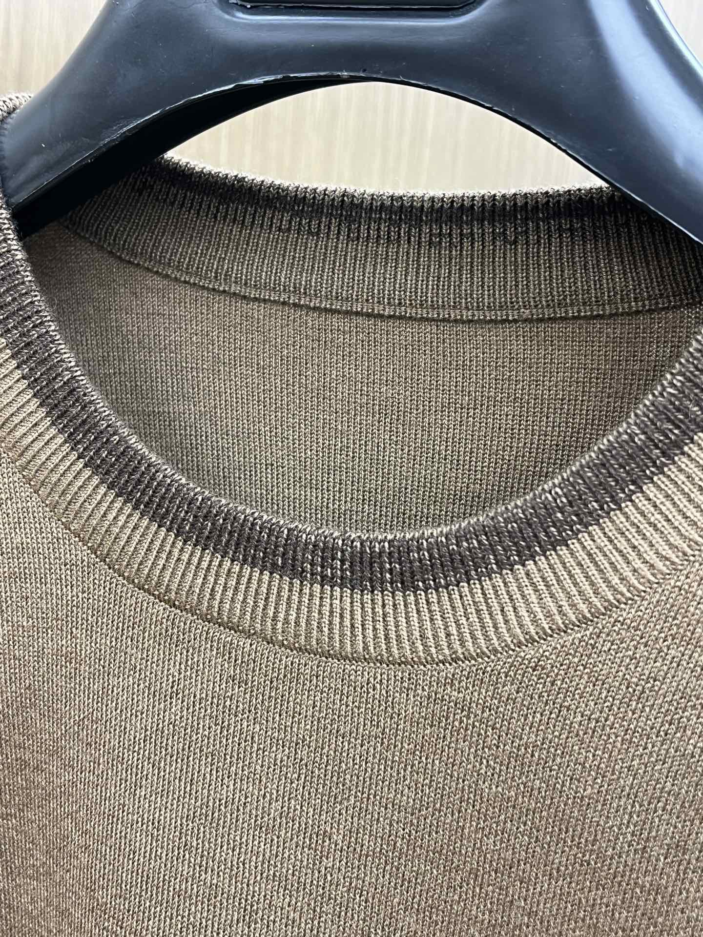 秋冬 Zz🔥官网秋冬Zegna羊毛针织衫 精致羊毛针织工艺 所有细节做工完美简约时尚 适配商务、fjj休