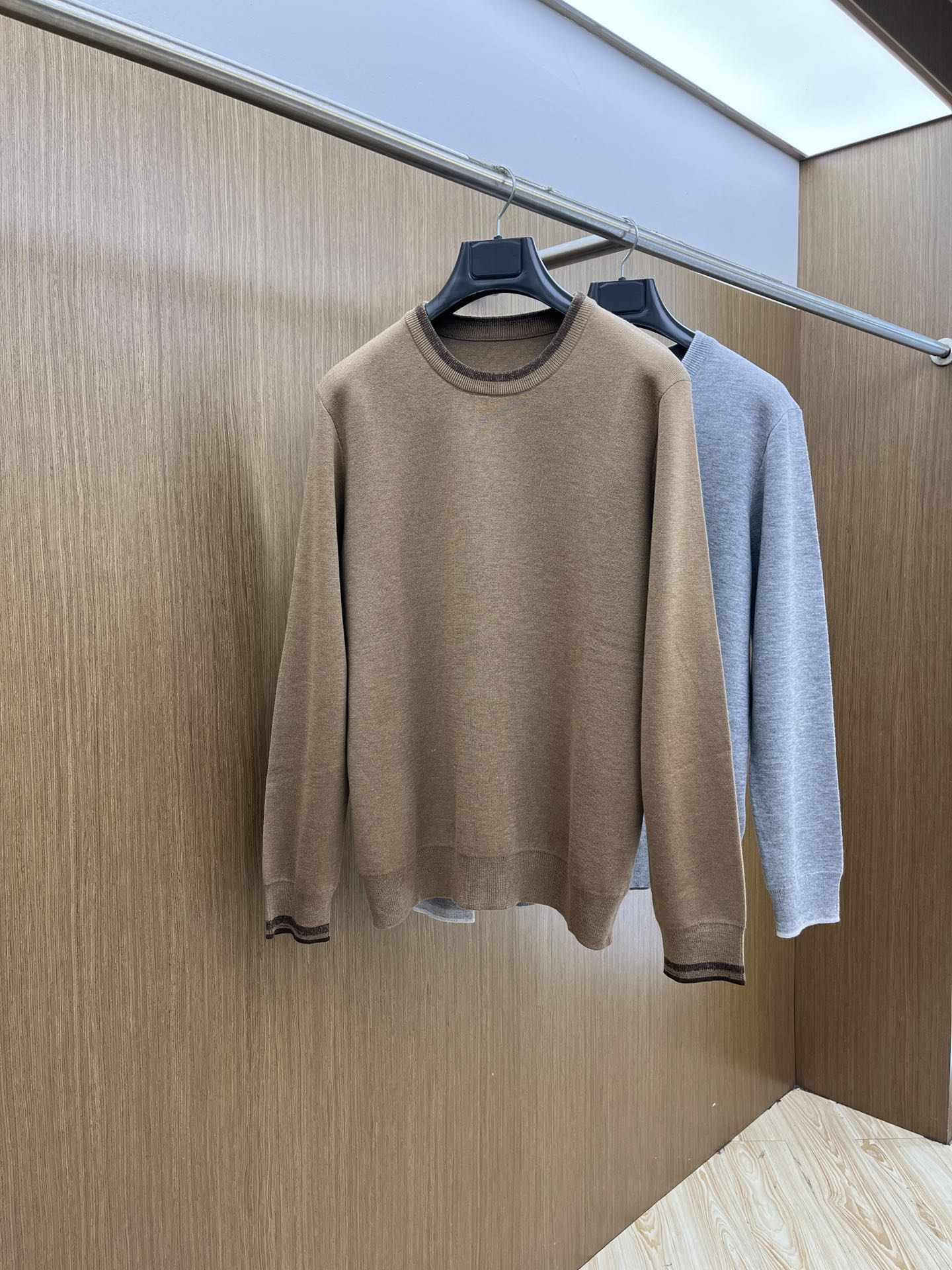 秋冬 Zz🔥官网秋冬Zegna羊毛针织衫 精致羊毛针织工艺 所有细节做工完美简约时尚 适配商务、fjj休