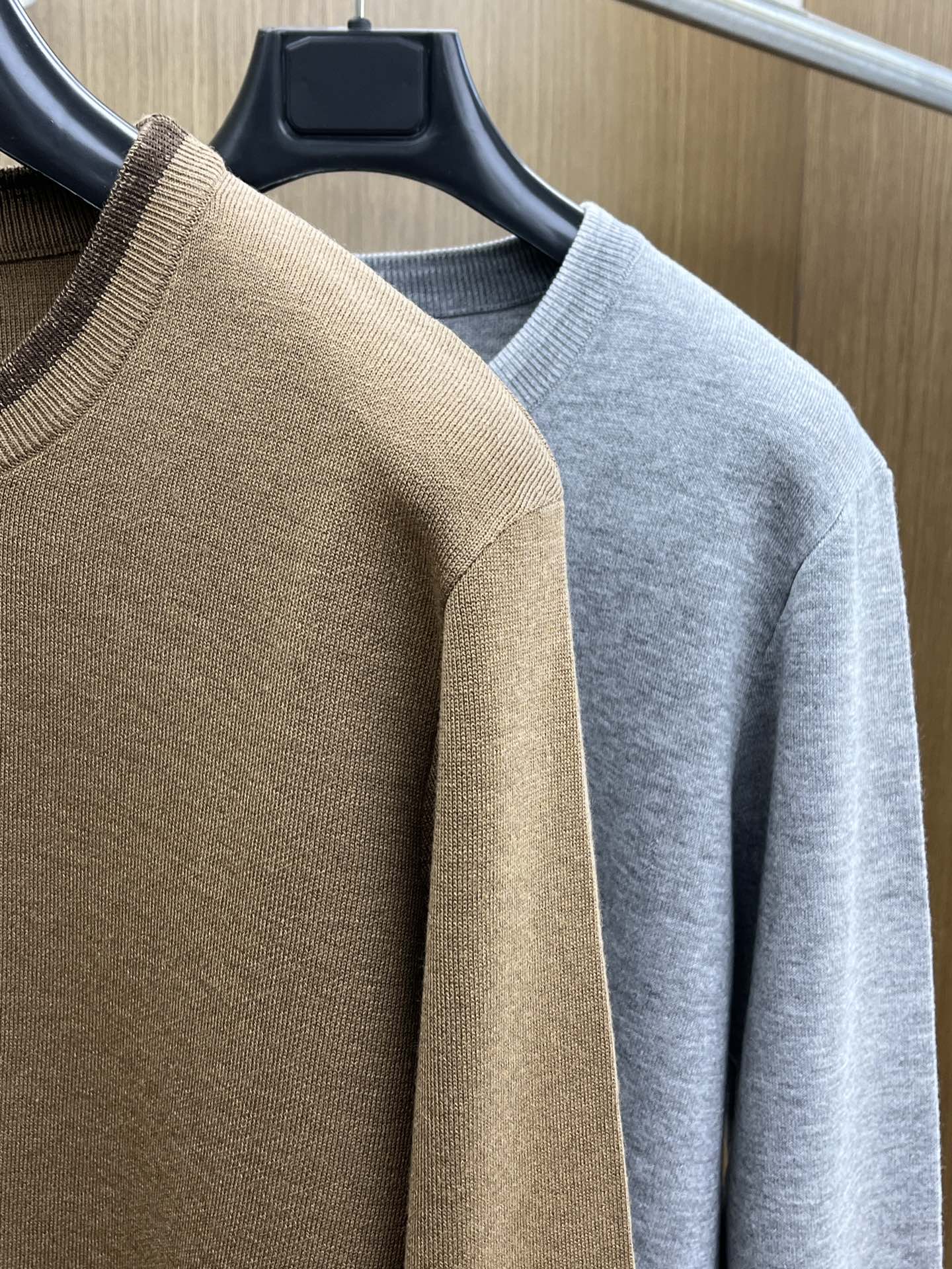 秋冬 Zz🔥官网秋冬Zegna羊毛针织衫 精致羊毛针织工艺 所有细节做工完美简约时尚 适配商务、fjj休