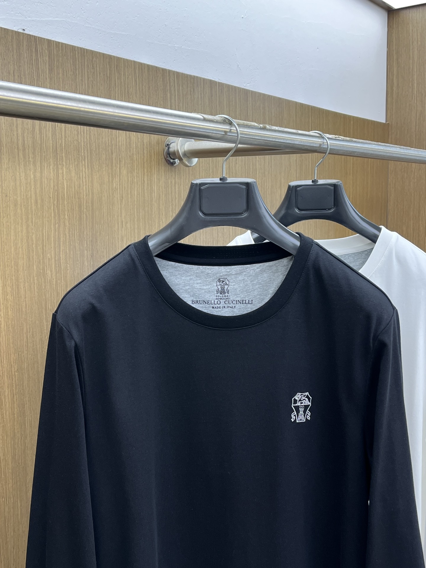 秋冬 BC 🔥🔥s秋冬新品长袖T恤 、圆领独家定制丝光棉棉面料，明星最爱时装味休闲简单大方 品牌logo