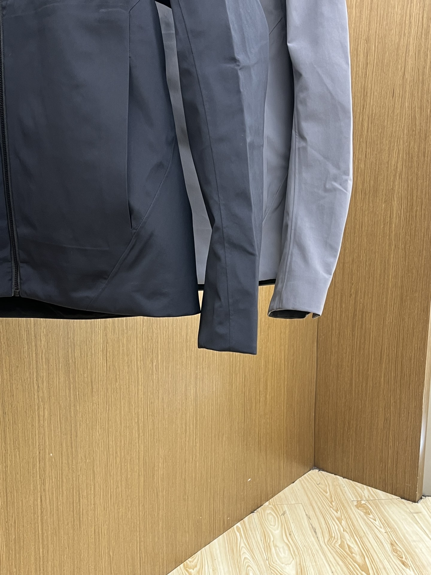 秋冬 ARC 🔥官网同款独家专供最新时尚秋冬夹克 经典设计感与颜值爆棚的外套，品质更是无法挑剔品控可以直