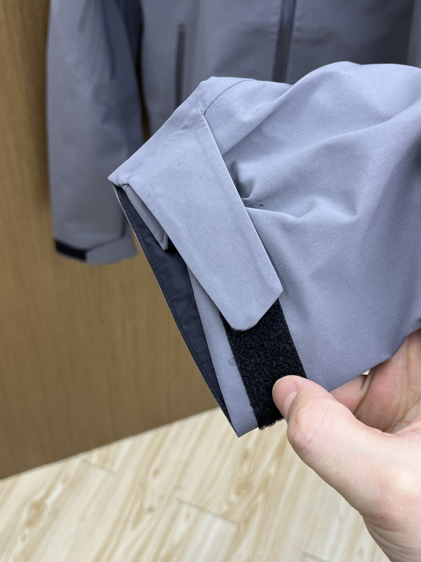 秋冬 Arc 🔥官网同款 原厂货💥独家专供最新时尚秋冬夹克 经典设计感与颜值爆棚的外套，品质更是无法挑剔