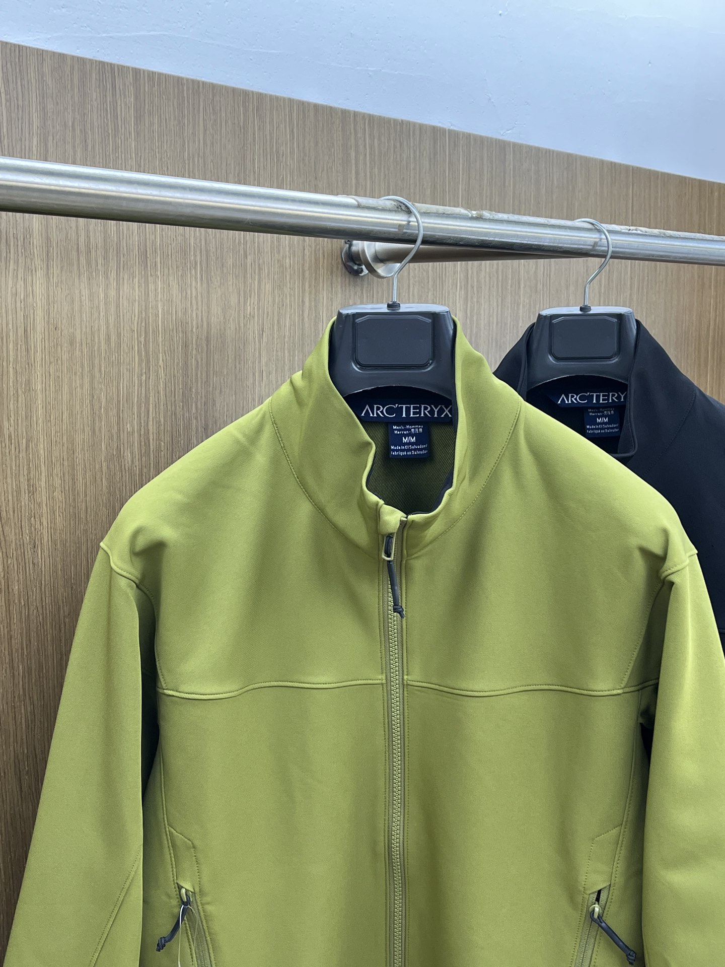 秋冬 Arc 🔥官网同款💥独家专供最新时尚秋冬夹克 经典设计感与颜值爆棚的外套，品质更是无法挑剔品控可以