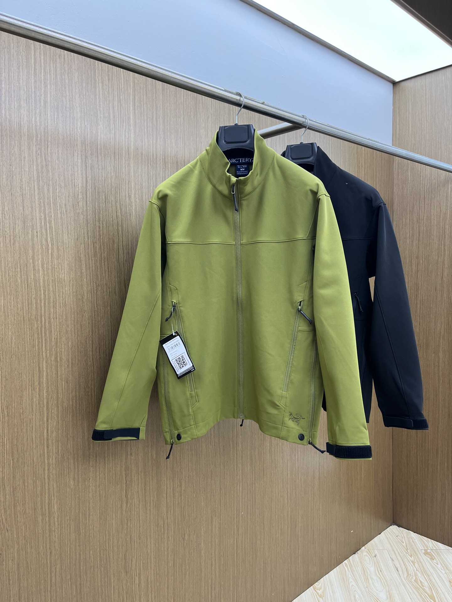 秋冬 Arc 🔥官网同款💥独家专供最新时尚秋冬夹克 经典设计感与颜值爆棚的外套，品质更是无法挑剔品控可以