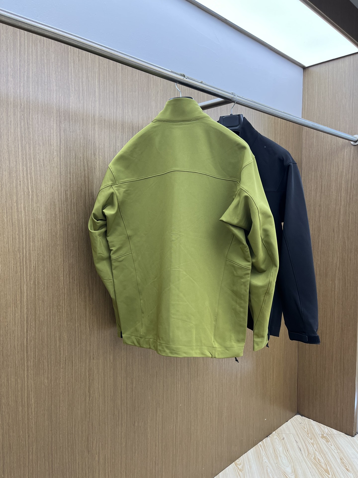 秋冬 Arc 🔥官网同款💥独家专供最新时尚秋冬夹克 经典设计感与颜值爆棚的外套，品质更是无法挑剔品控可以