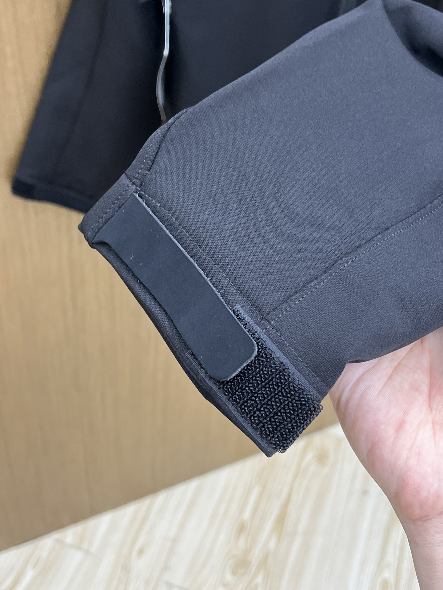 秋冬 Arc 🔥官网同款💥独家专供最新时尚秋冬夹克 经典设计感与颜值爆棚的外套，品质更是无法挑剔品控可以