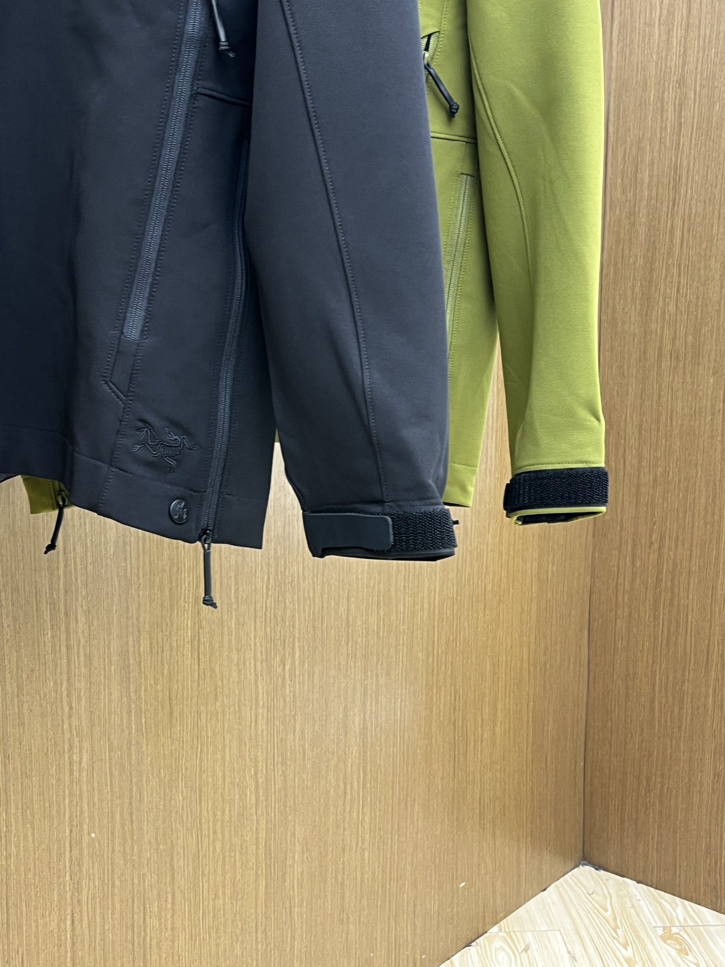 秋冬 Arc 🔥官网同款💥独家专供最新时尚秋冬夹克 经典设计感与颜值爆棚的外套，品质更是无法挑剔品控可以