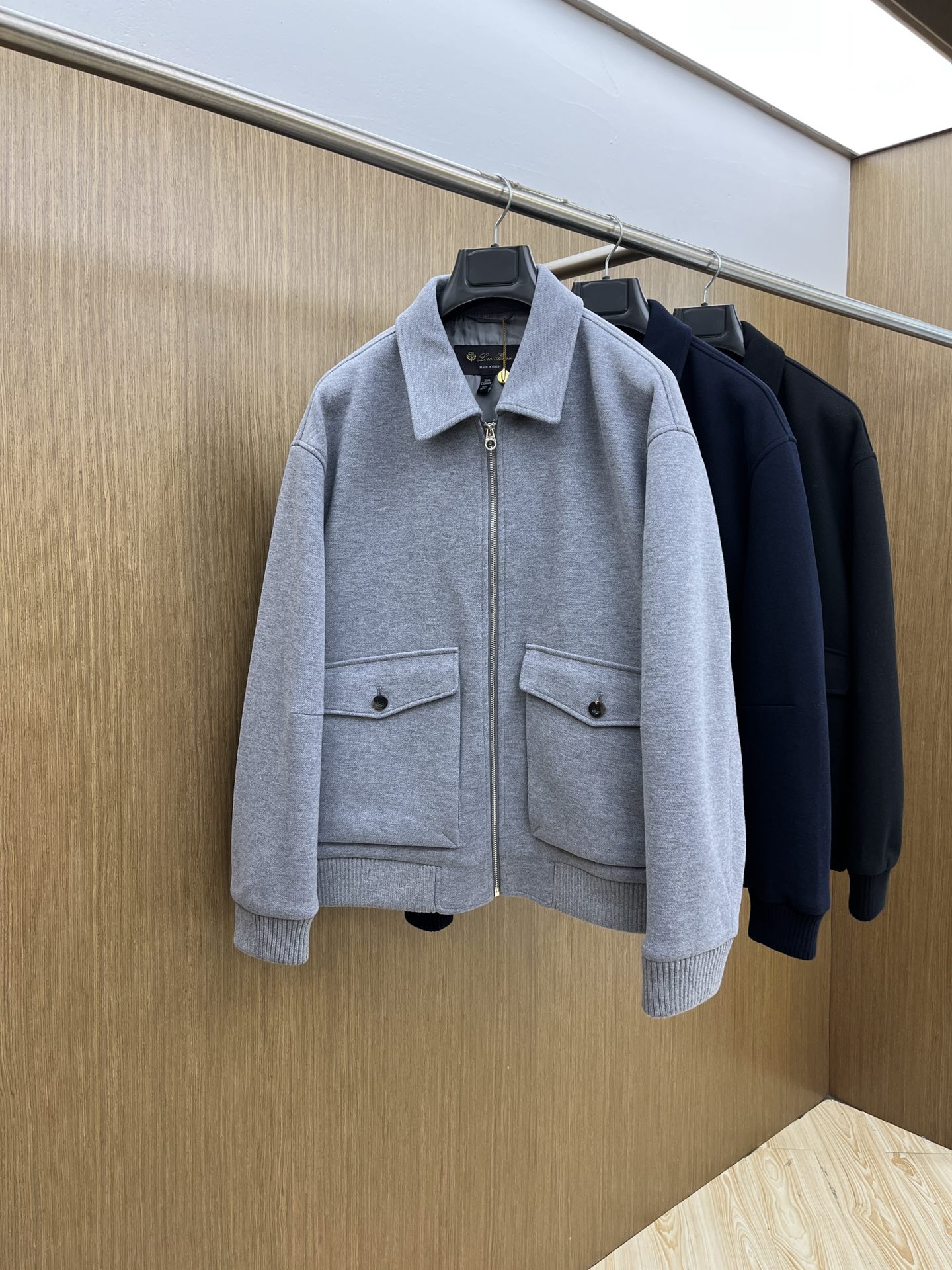 秋冬 lP🆕 🔥🔥ss秋冬新款发布 lP🆕翻领夹克外套，秋季爆款毛呢面料夹克，穿上就是舒适自在又显瘦的存