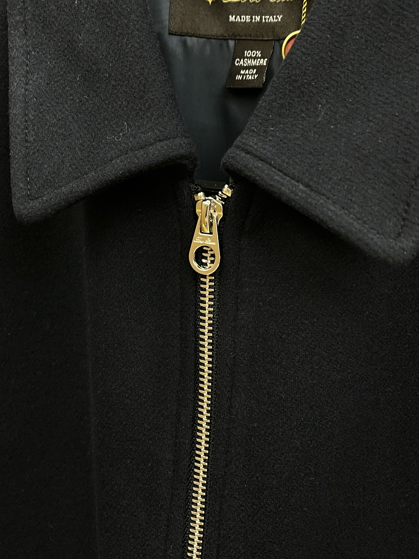 秋冬 lP🆕 🔥🔥ss秋冬新款发布 lP🆕翻领夹克外套，秋季爆款毛呢面料夹克，穿上就是舒适自在又显瘦的存