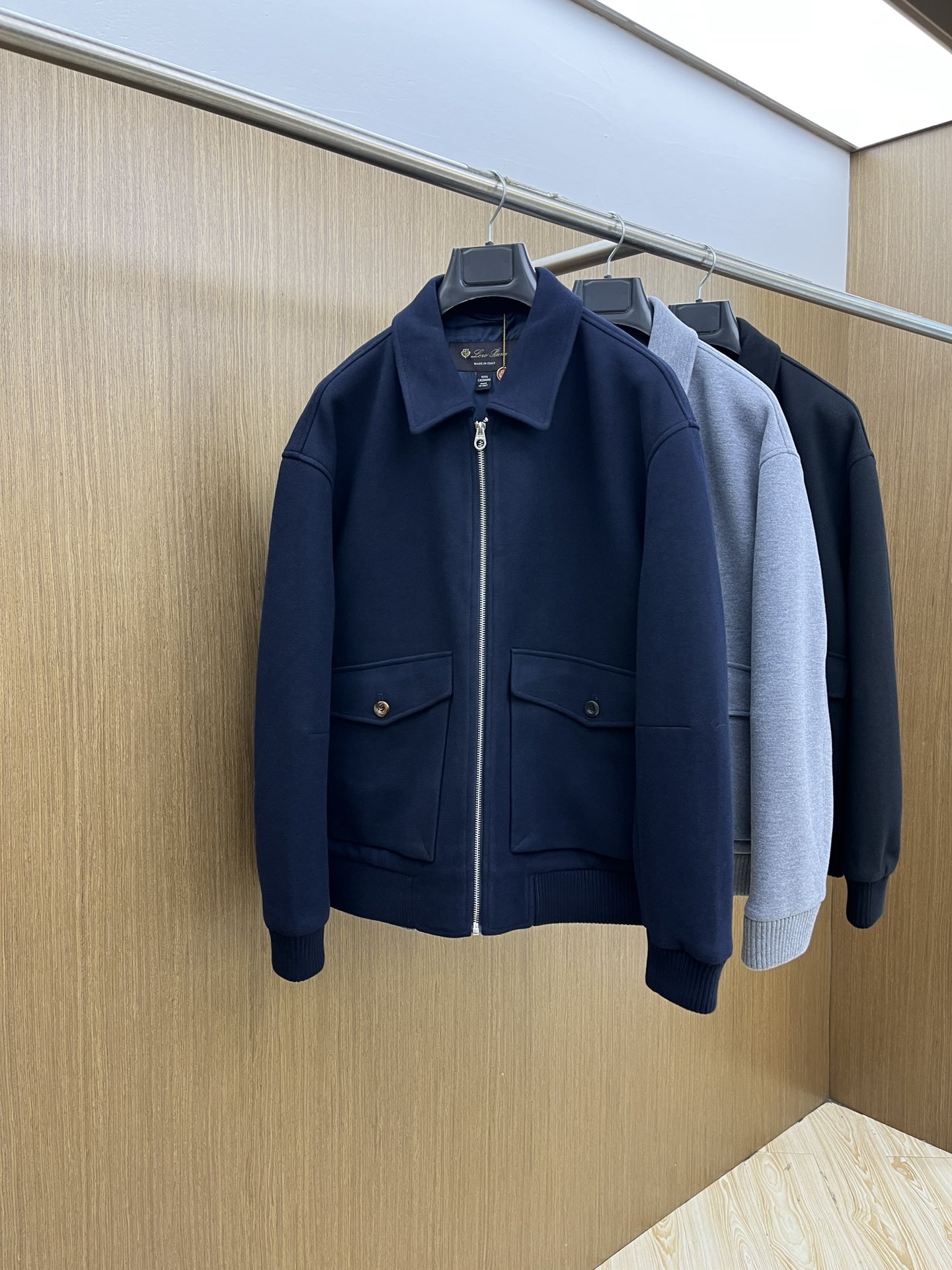 秋冬 lP🆕 🔥🔥ss秋冬新款发布 lP🆕翻领夹克外套，秋季爆款毛呢面料夹克，穿上就是舒适自在又显瘦的存